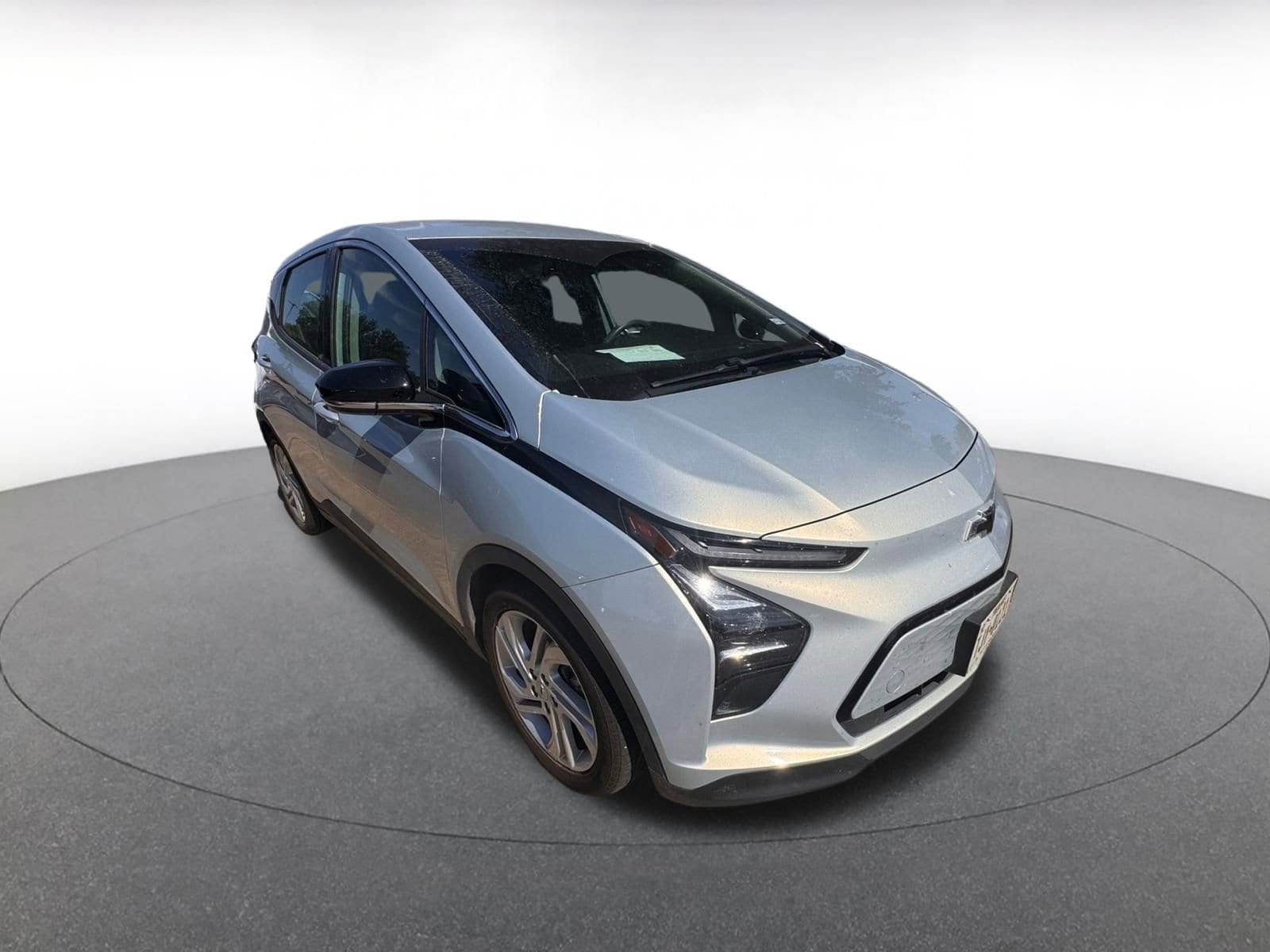 Thumbnail: 2023 Chevrolet Bolt EV - 1