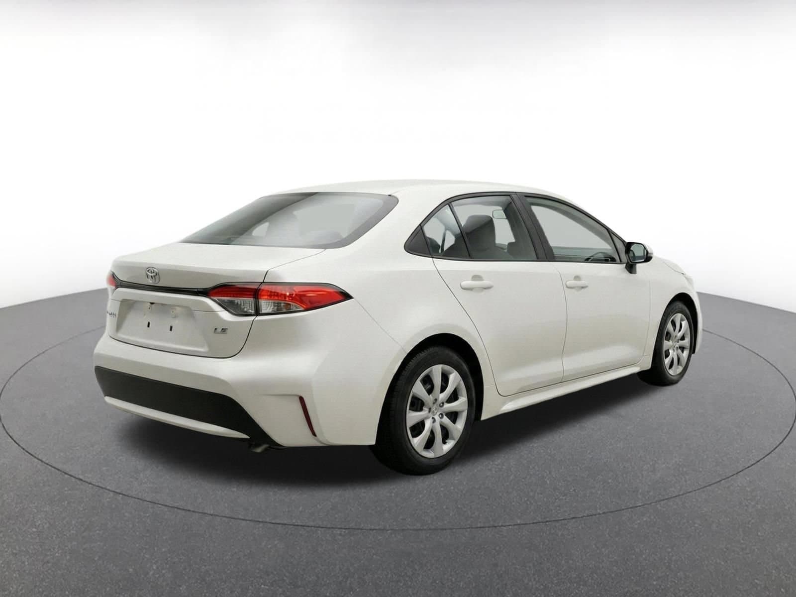 Thumbnail: 2025 Toyota Corolla - 8