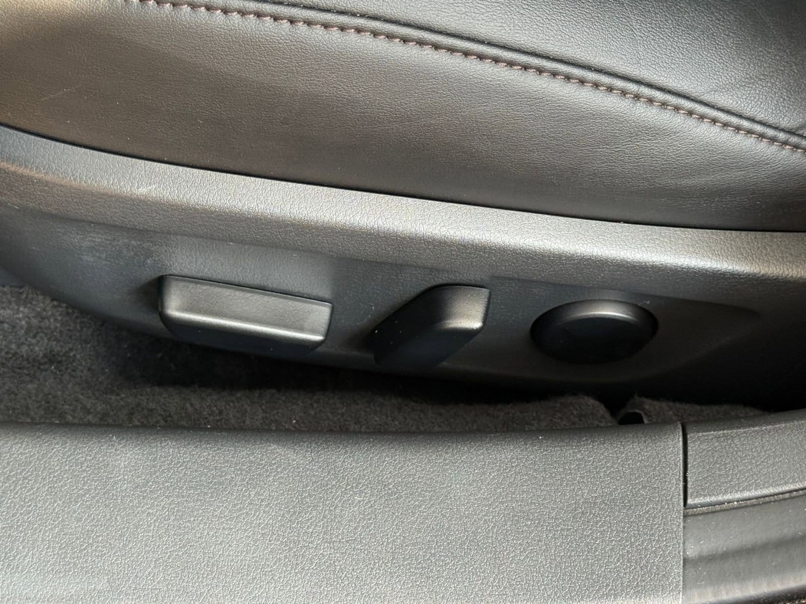 Thumbnail: 2025 Mazda Mazda3 - 23