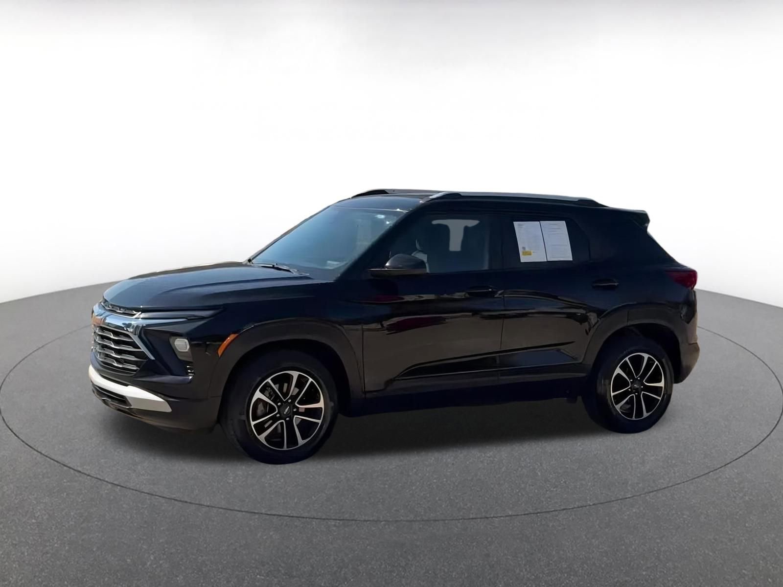 Thumbnail: 2025 Chevrolet TrailBlazer - 8