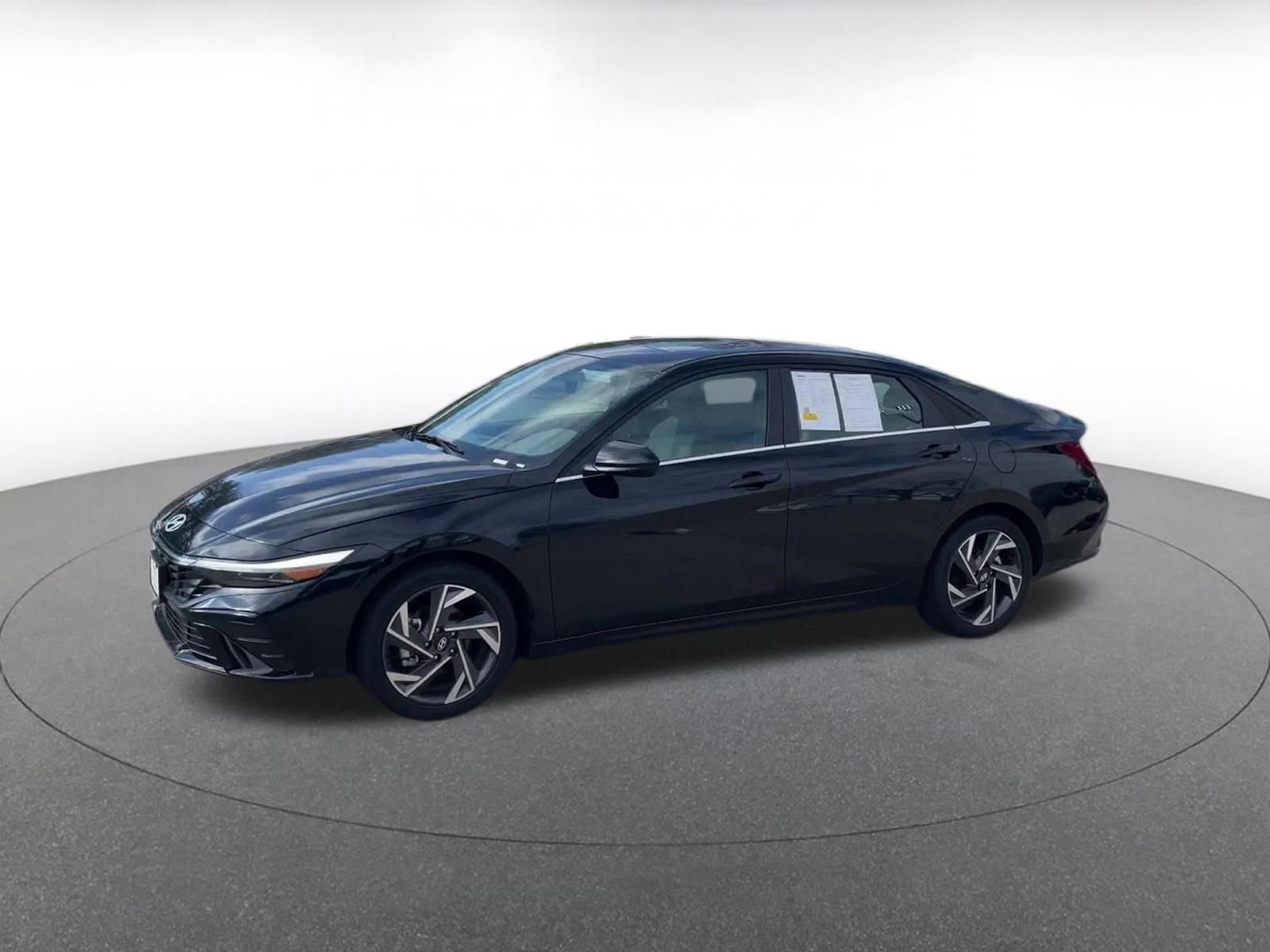 Thumbnail: 2025 Hyundai Elantra - 8