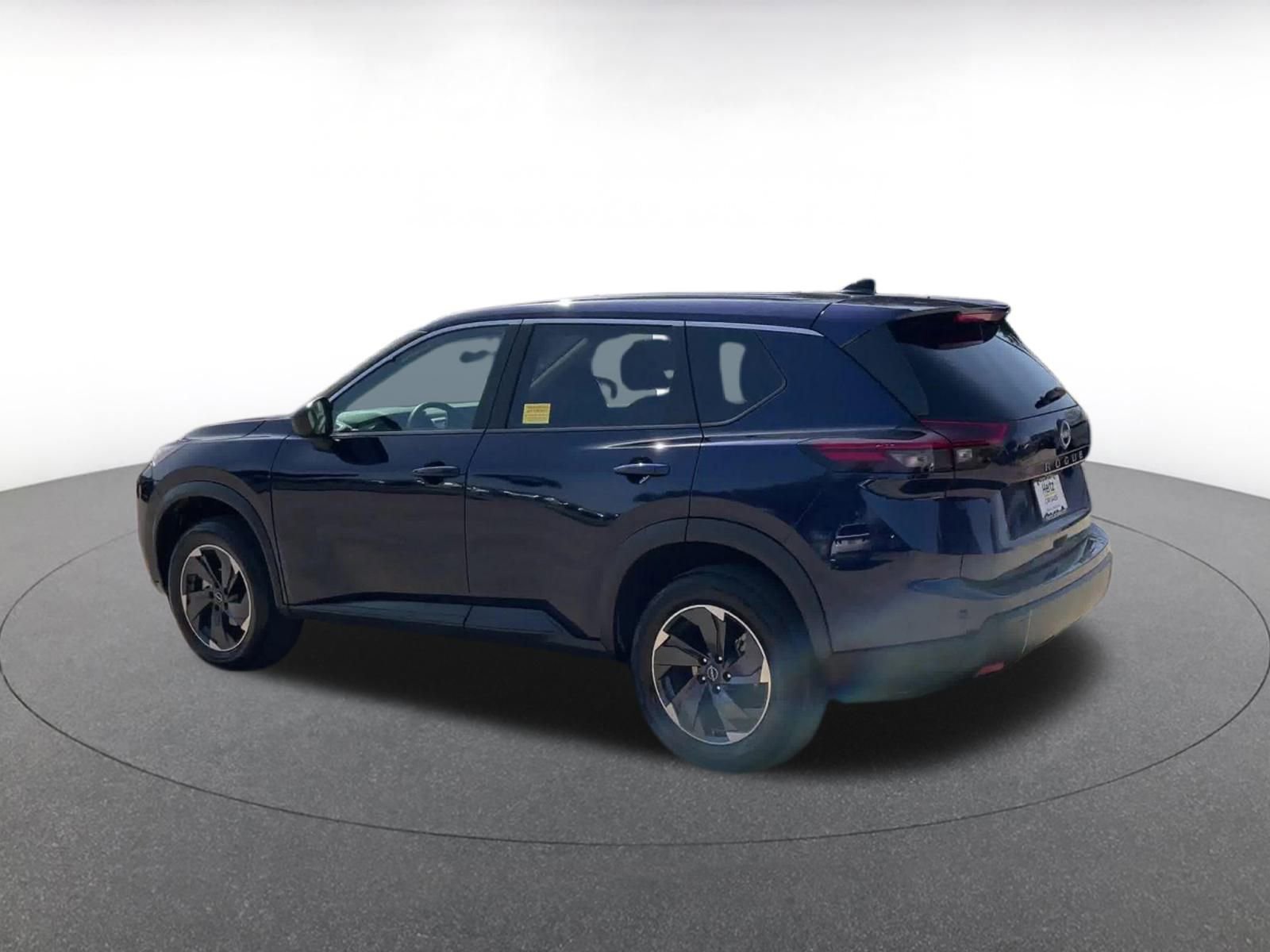Thumbnail: 2025 Nissan Rogue - 10