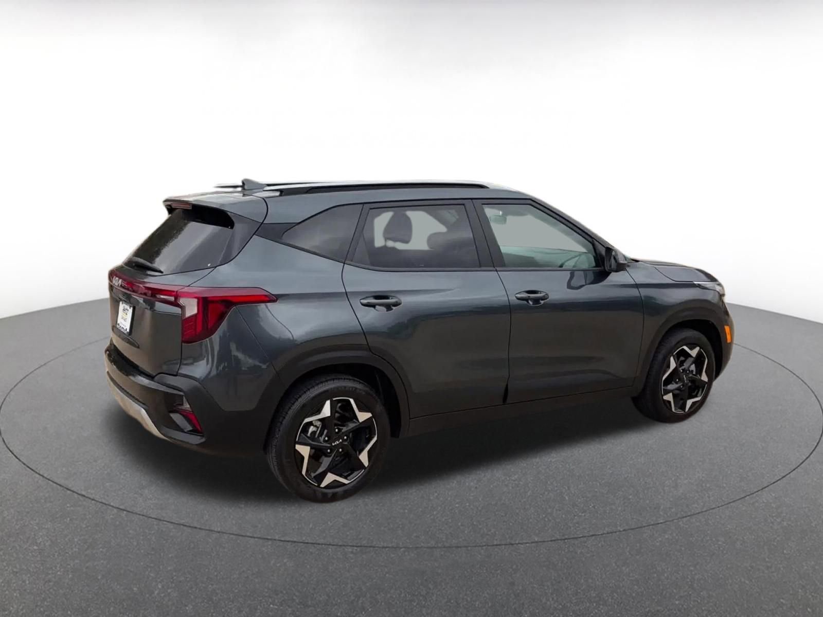 Thumbnail: 2025 Kia Seltos - 14