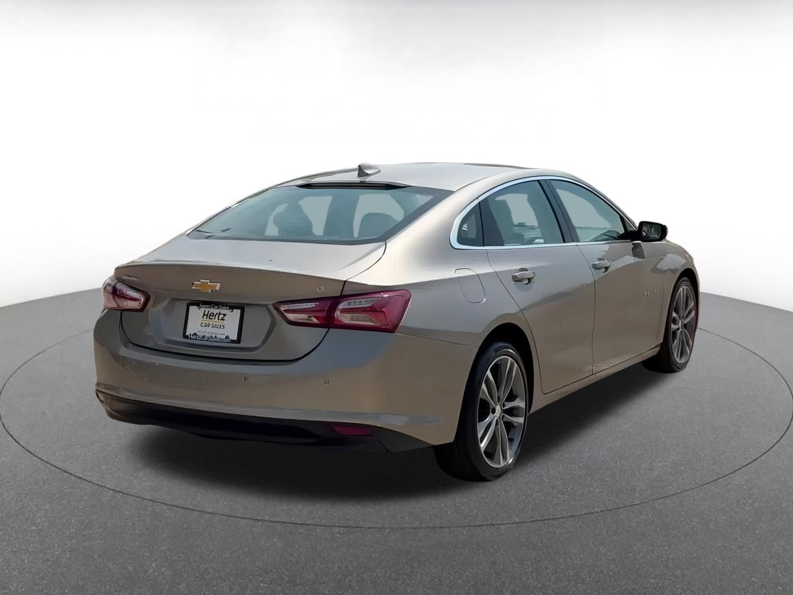 Thumbnail: 2024 Chevrolet Malibu - 15