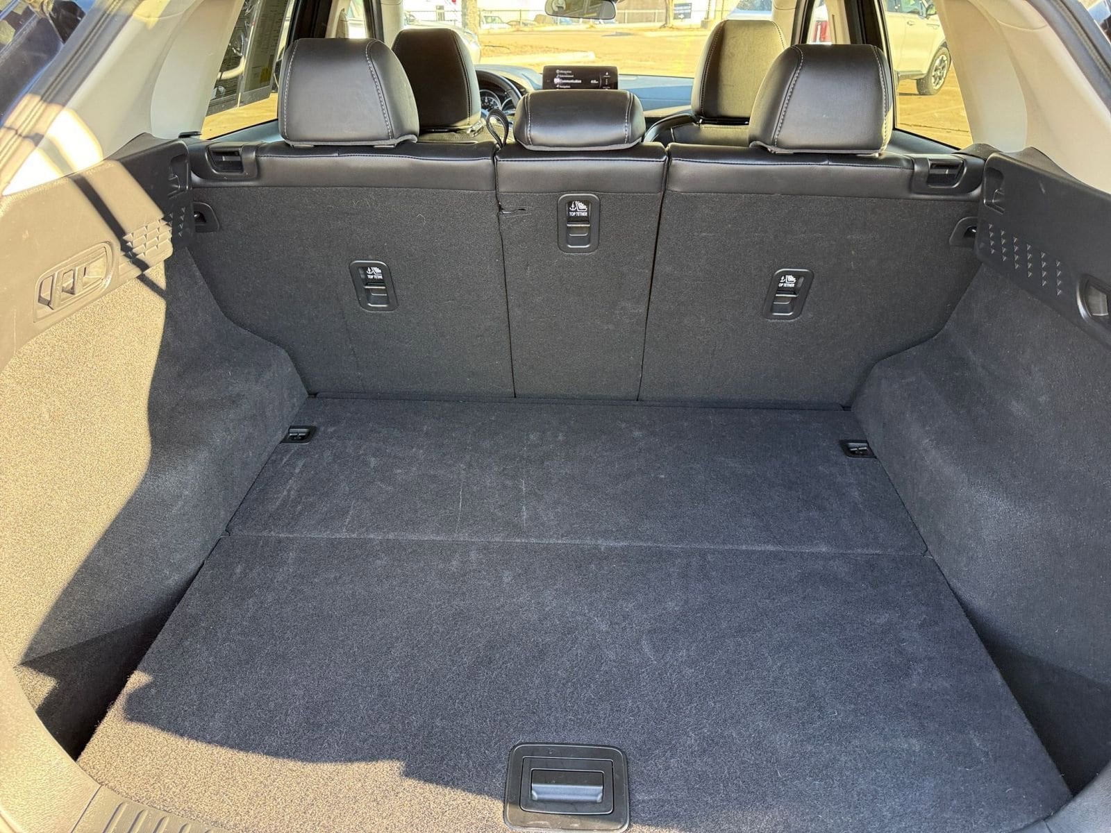 Thumbnail: 2025 Mazda CX-5 - 33