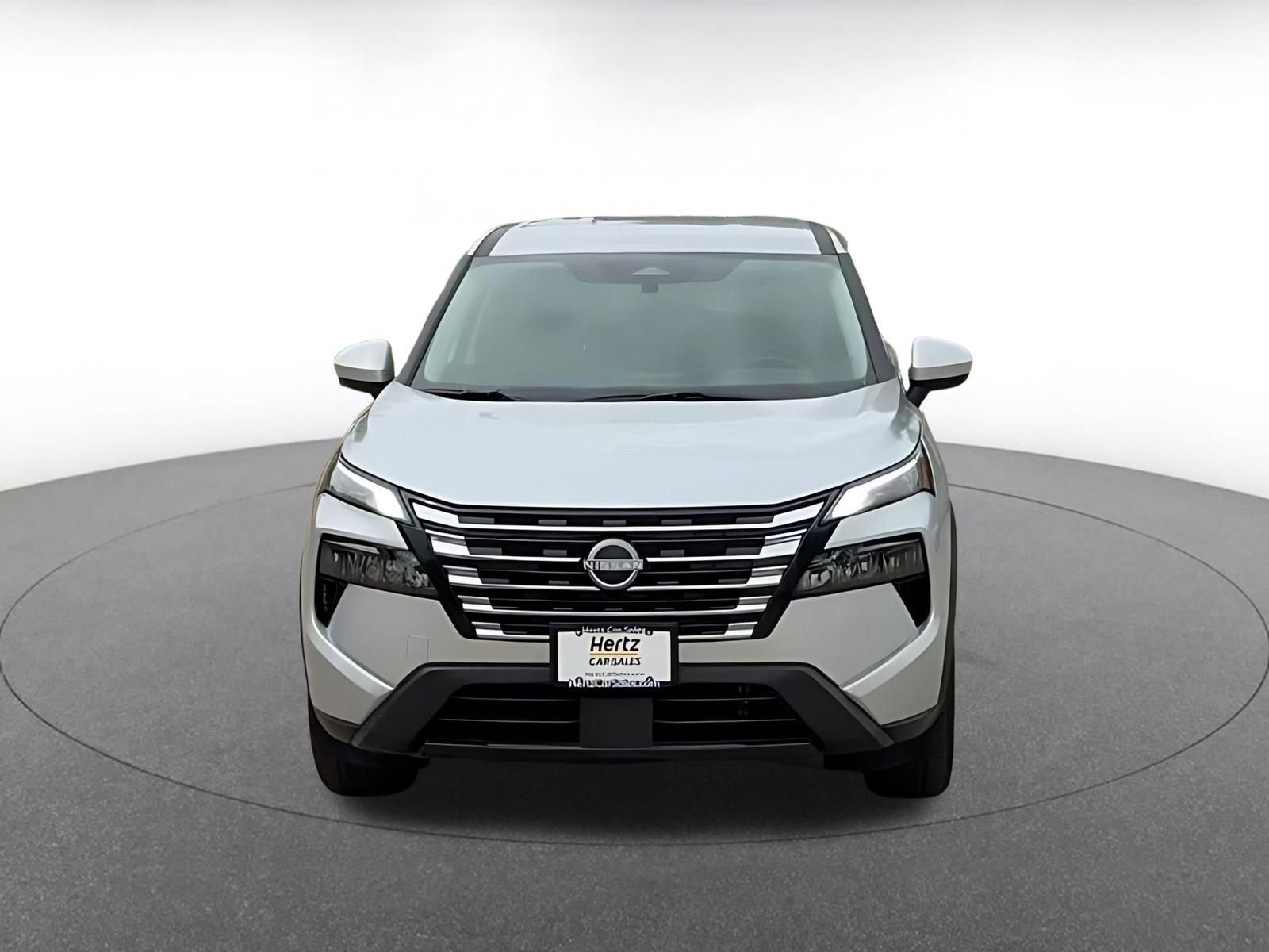 Thumbnail: 2025 Nissan Rogue - 4