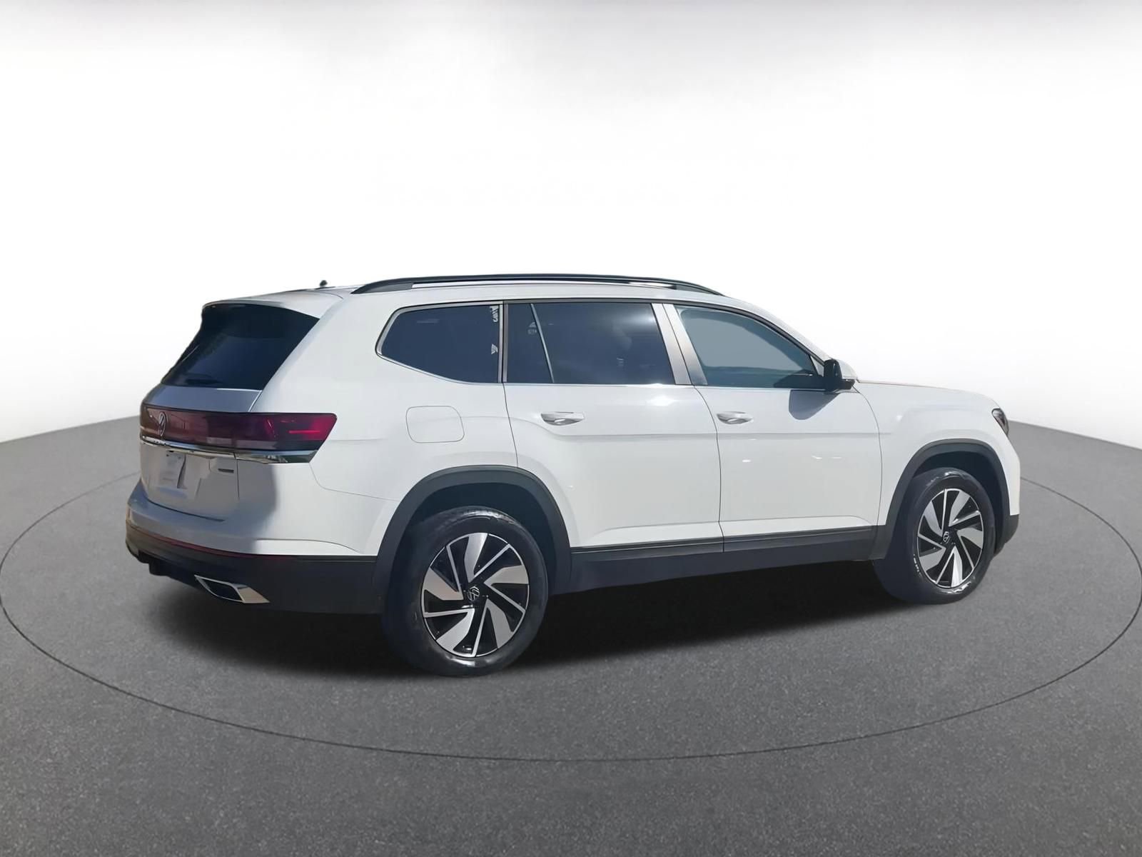 Thumbnail: 2025 Volkswagen Atlas - 15