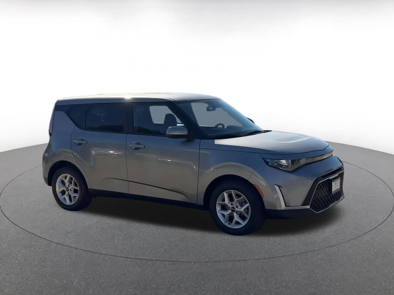 Thumbnail: 2025 Kia Soul - 2