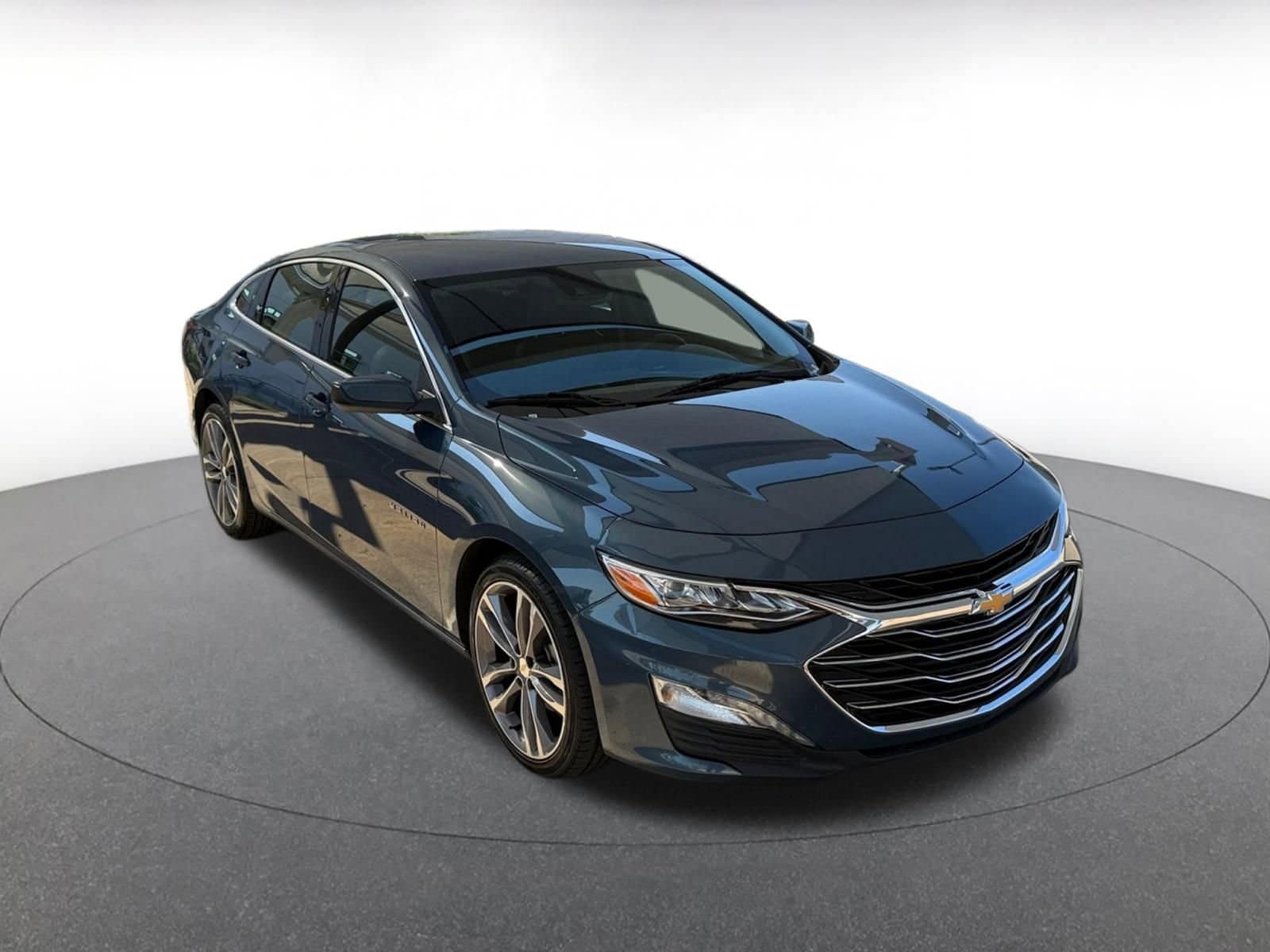 Thumbnail: 2024 Chevrolet Malibu - 1