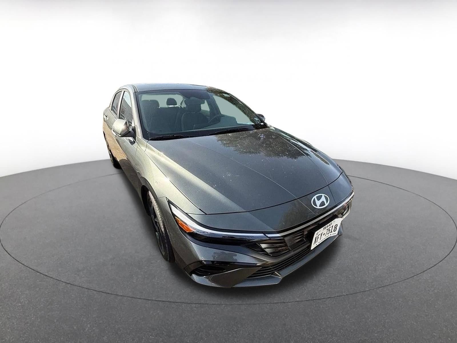 Thumbnail: 2025 Hyundai Elantra - 1