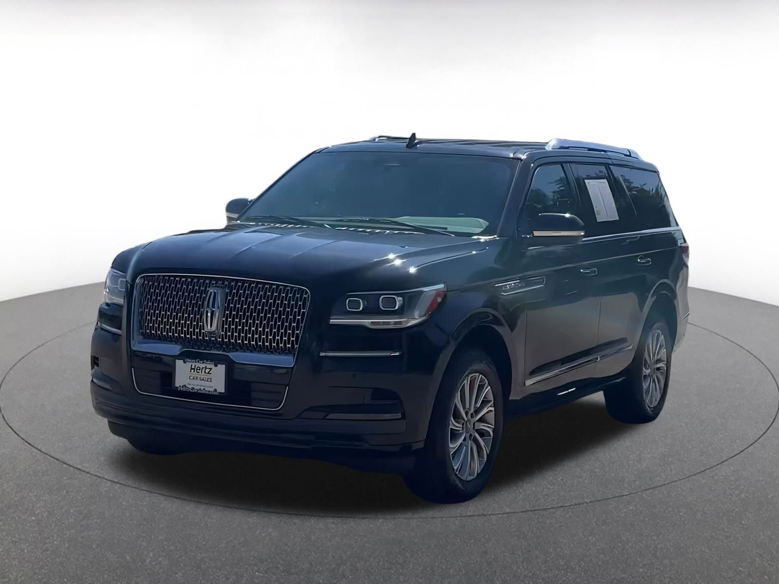 Thumbnail: 2024 Lincoln Navigator - 7