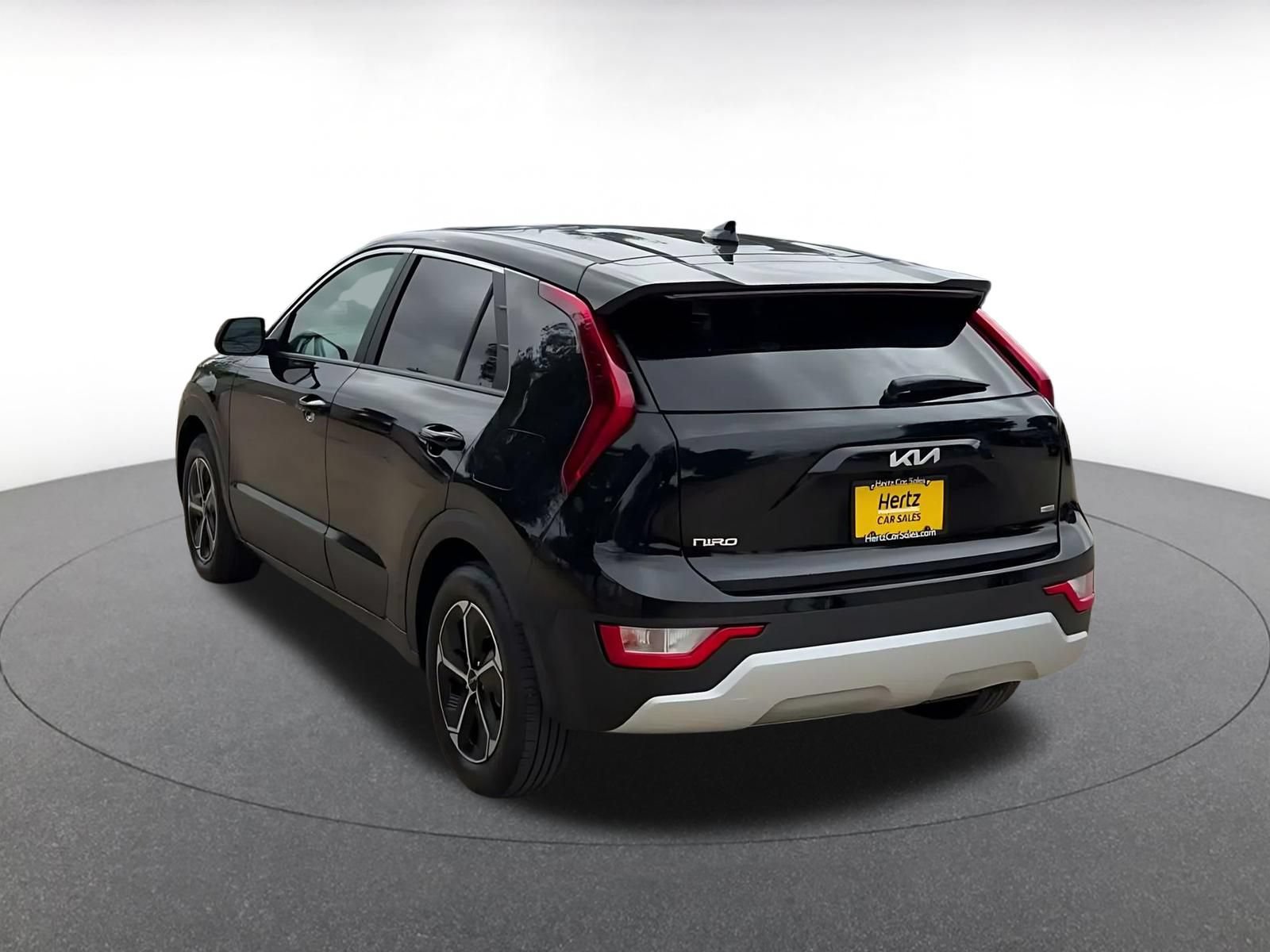 Thumbnail: 2026 Kia Niro - 10