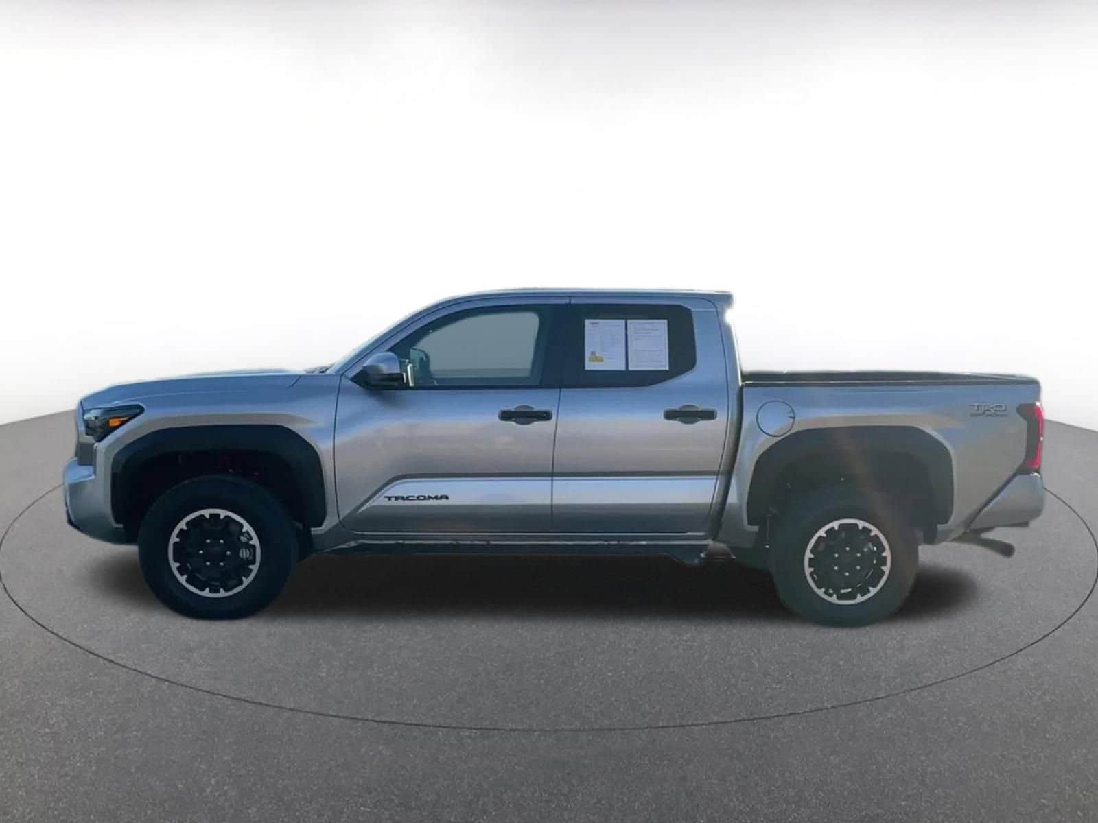 Thumbnail: 2025 Toyota Tacoma - 9