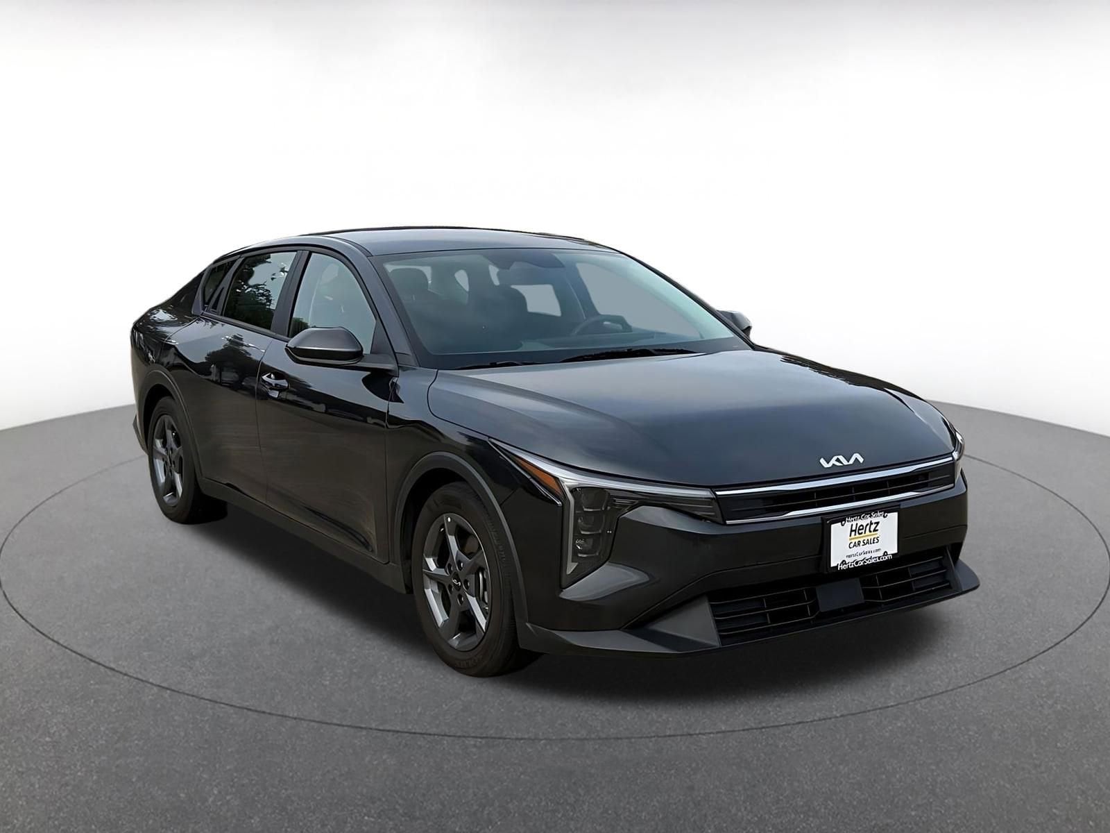 Thumbnail: 2025 Kia K4 - 1