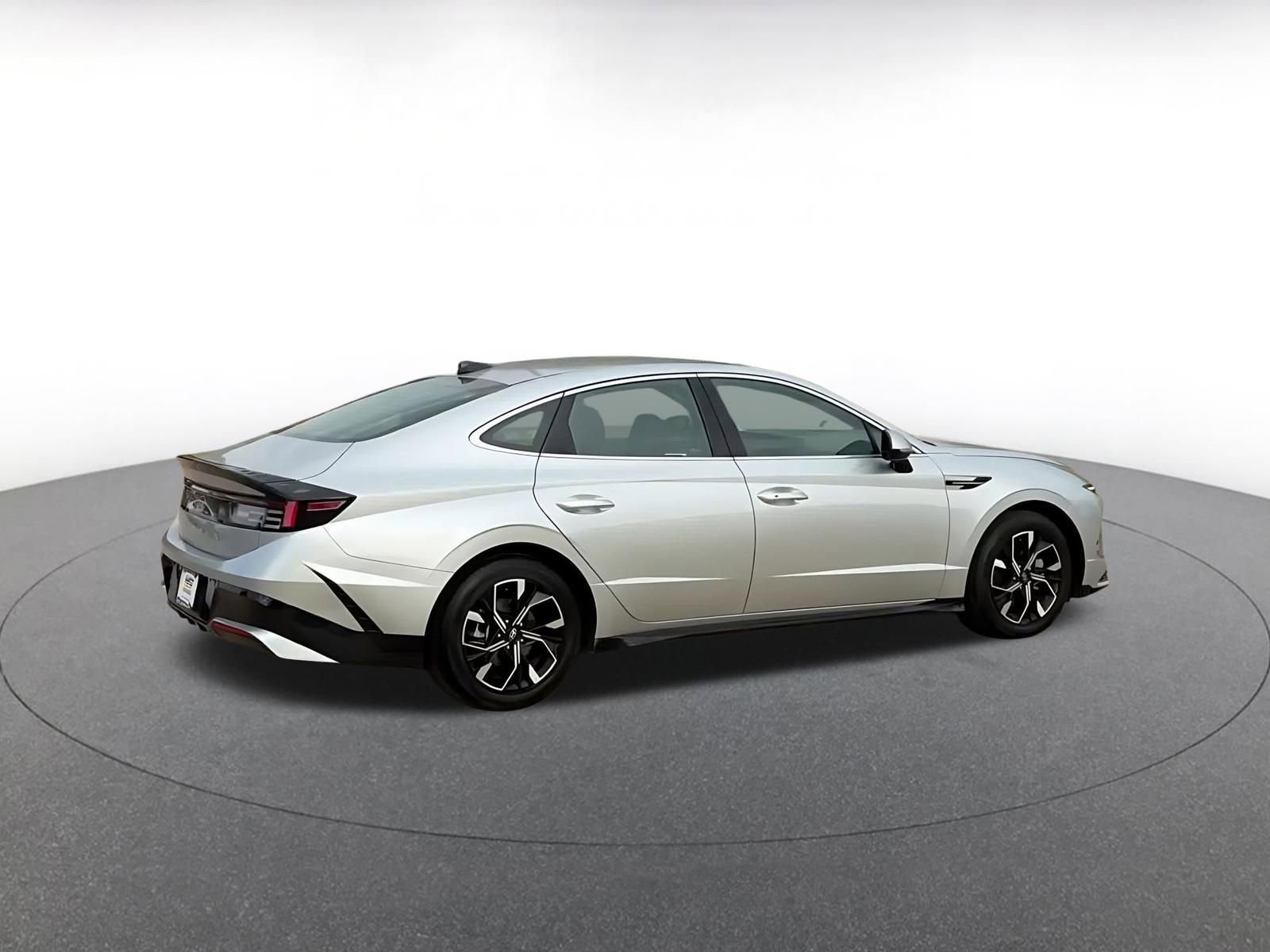 Thumbnail: 2025 Hyundai Sonata - 15