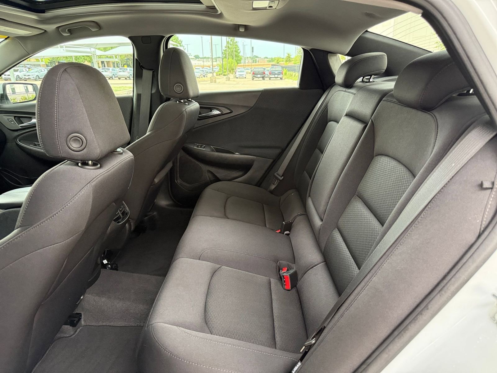 Thumbnail: 2024 Chevrolet Malibu - 25