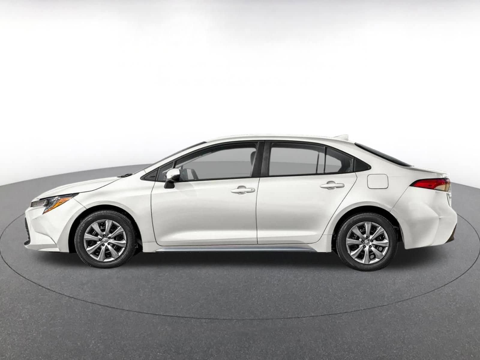 Thumbnail: 2025 Toyota Corolla - 3