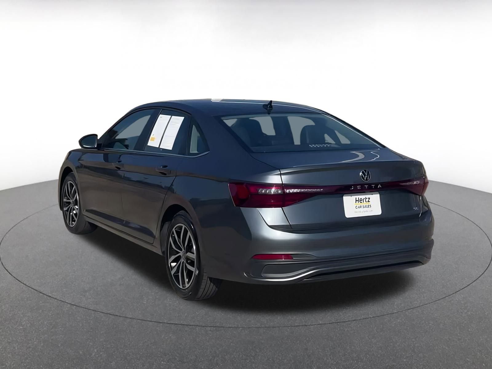 Thumbnail: 2025 Volkswagen Jetta - 12