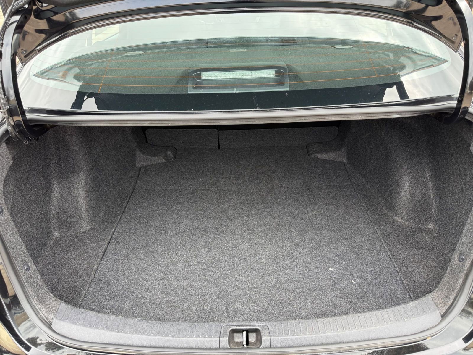 Thumbnail: 2025 Toyota Corolla - 31