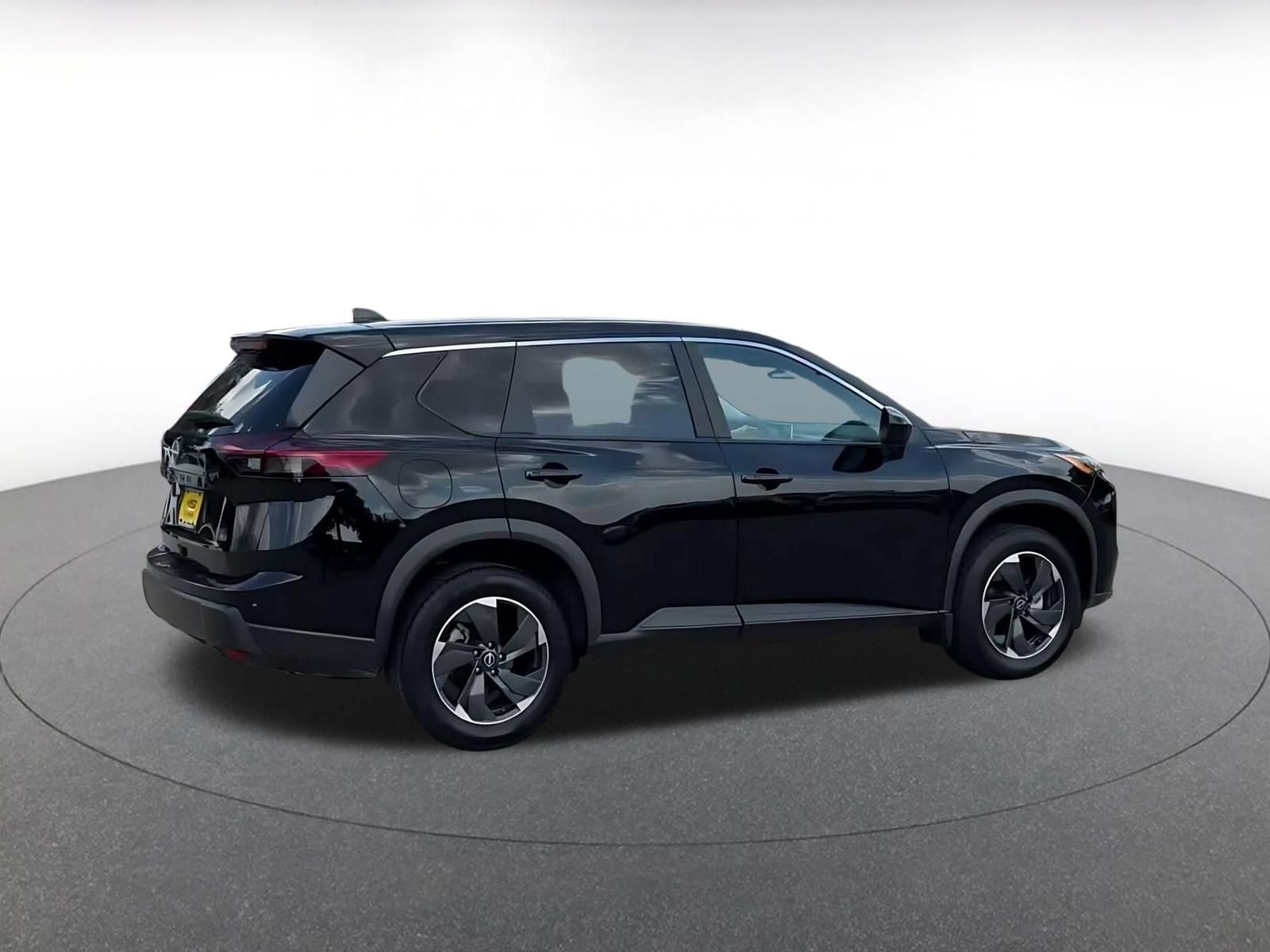 Thumbnail: 2026 Nissan Rogue - 13