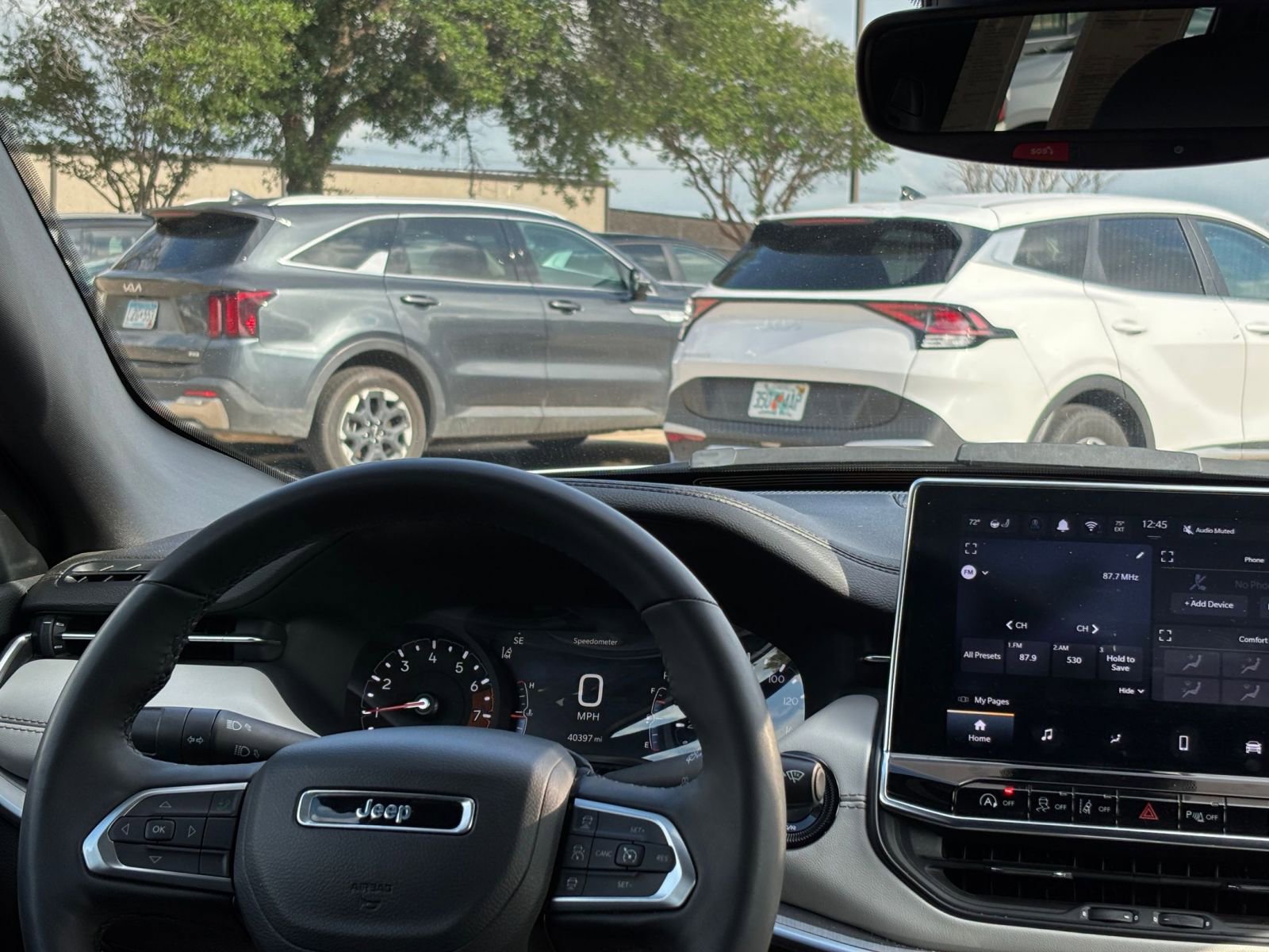 Thumbnail: 2025 Jeep Compass - 34