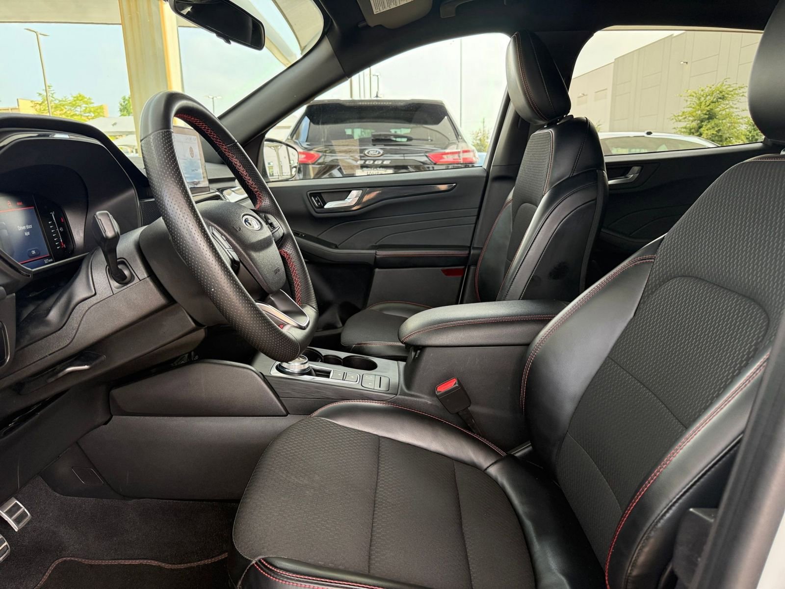 Thumbnail: 2023 Ford Escape - 28