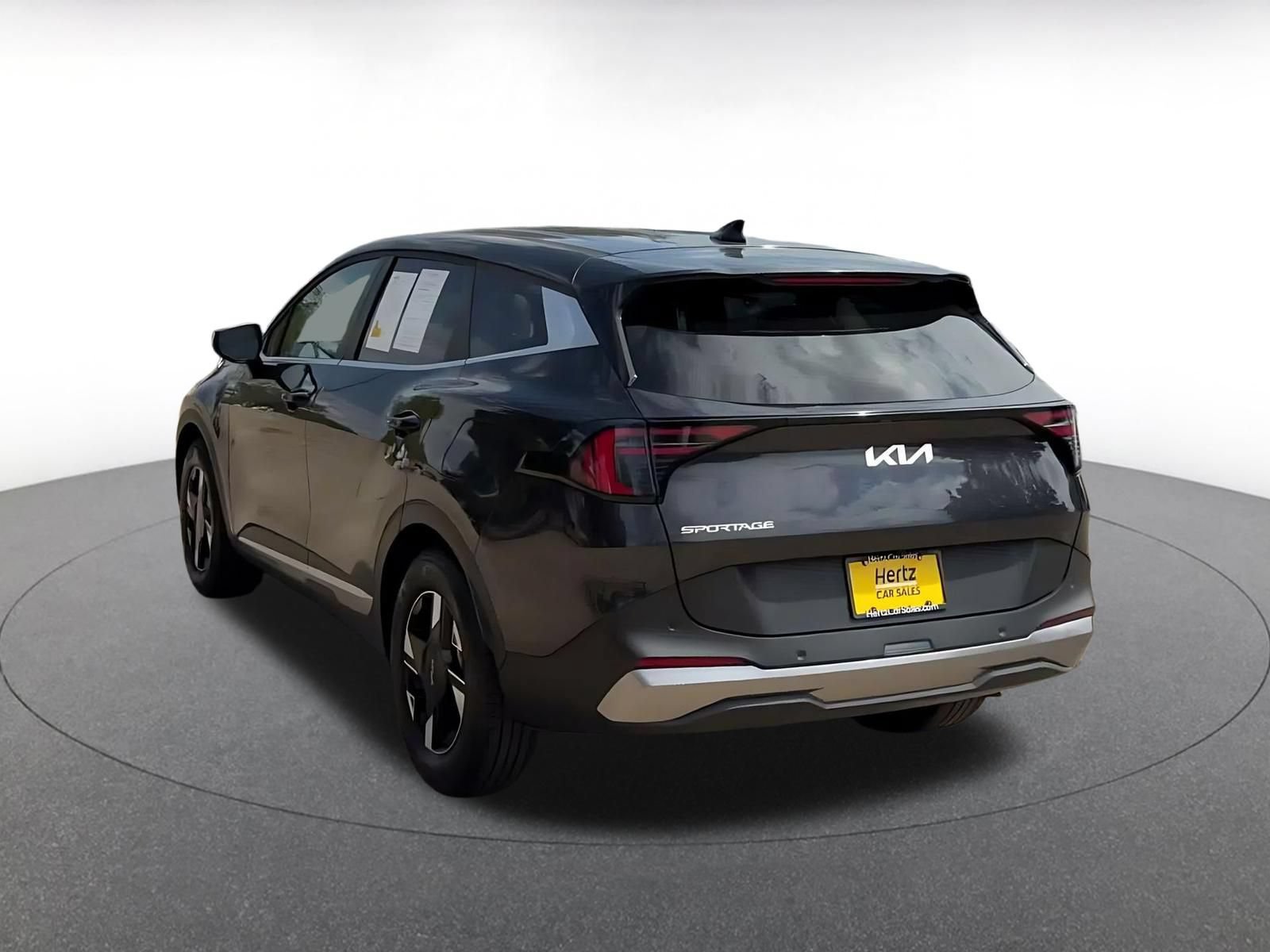 Thumbnail: 2026 Kia Sportage - 10