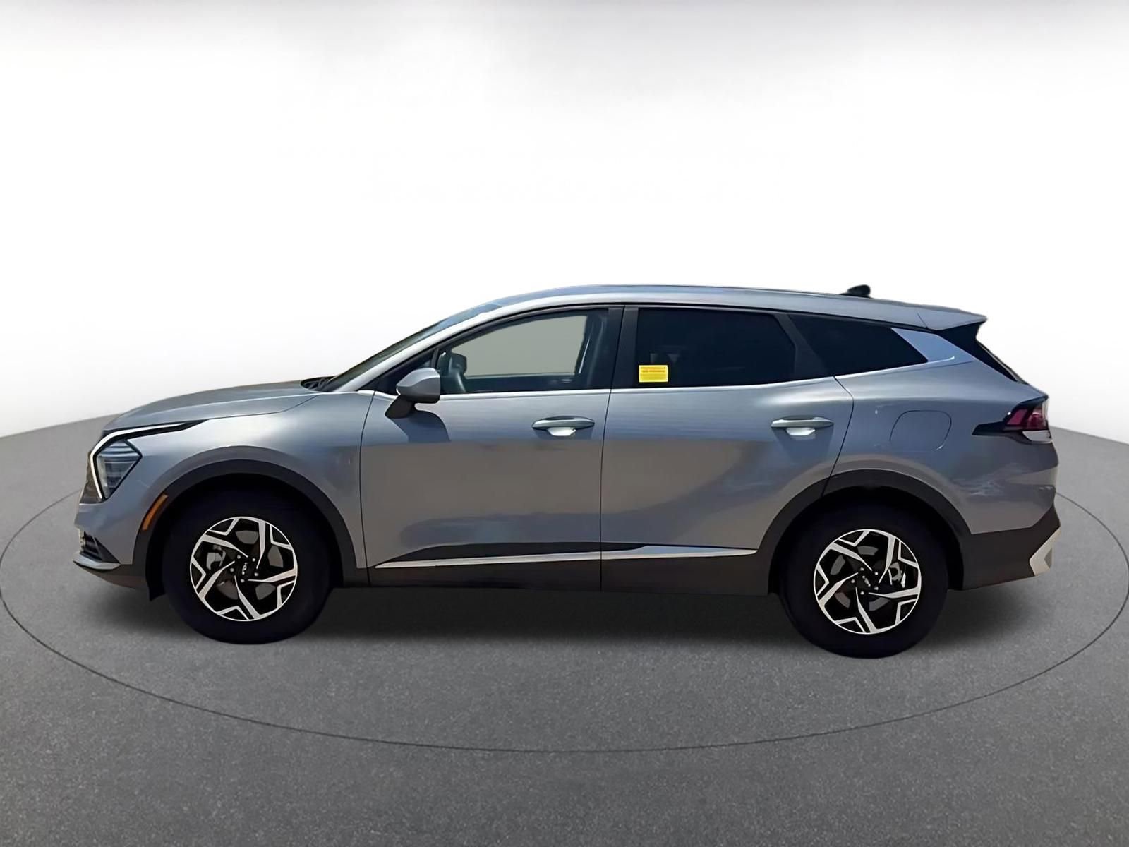 Thumbnail: 2025 Kia Sportage - 9