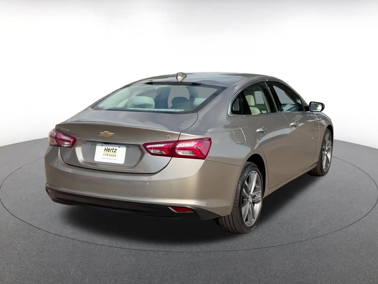 Thumbnail: 2024 Chevrolet Malibu - 14