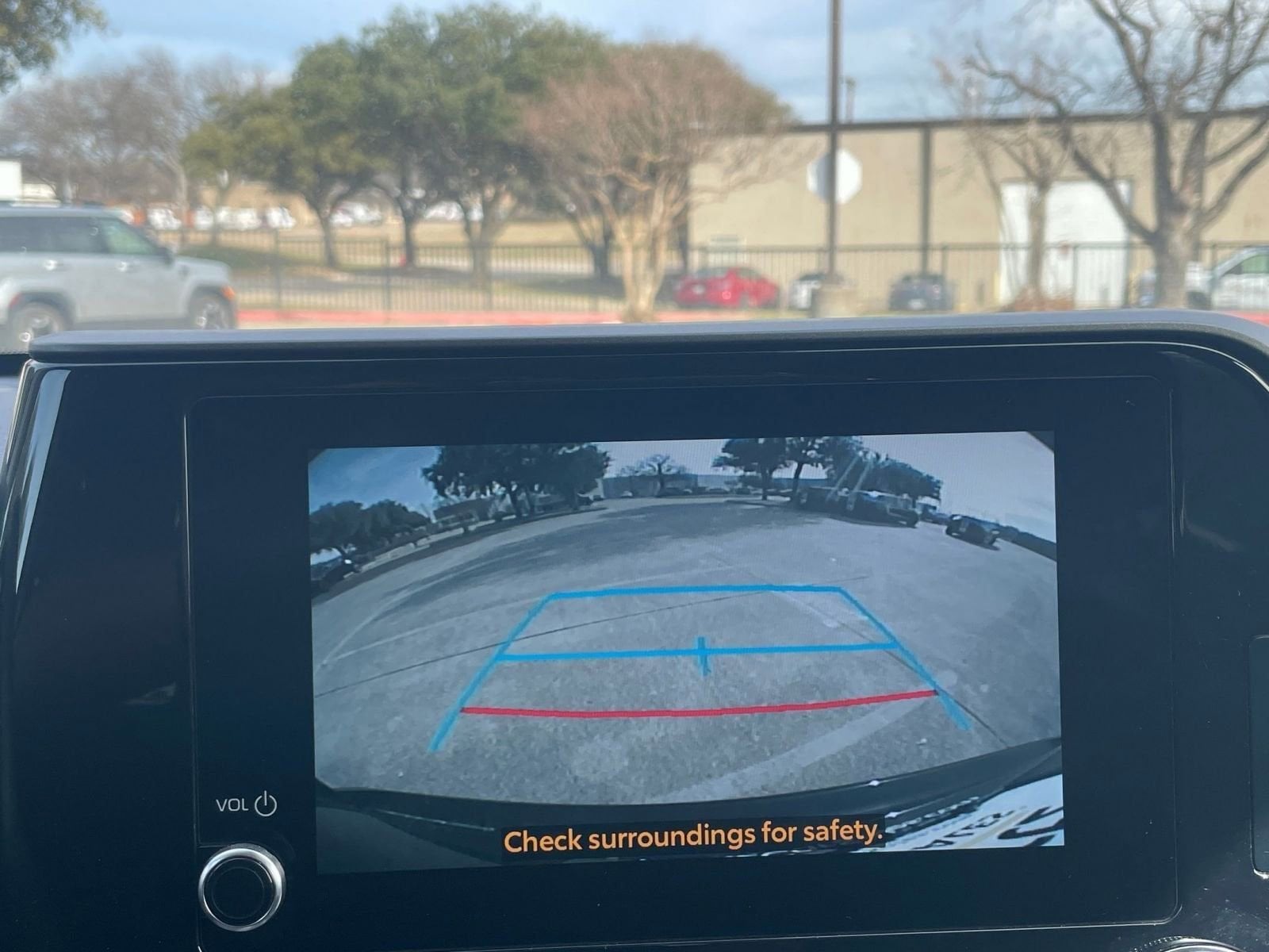 Thumbnail: 2025 Toyota Highlander - 25