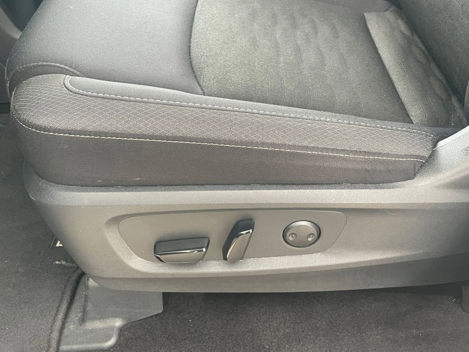 Thumbnail: 2025 Nissan Pathfinder - 23