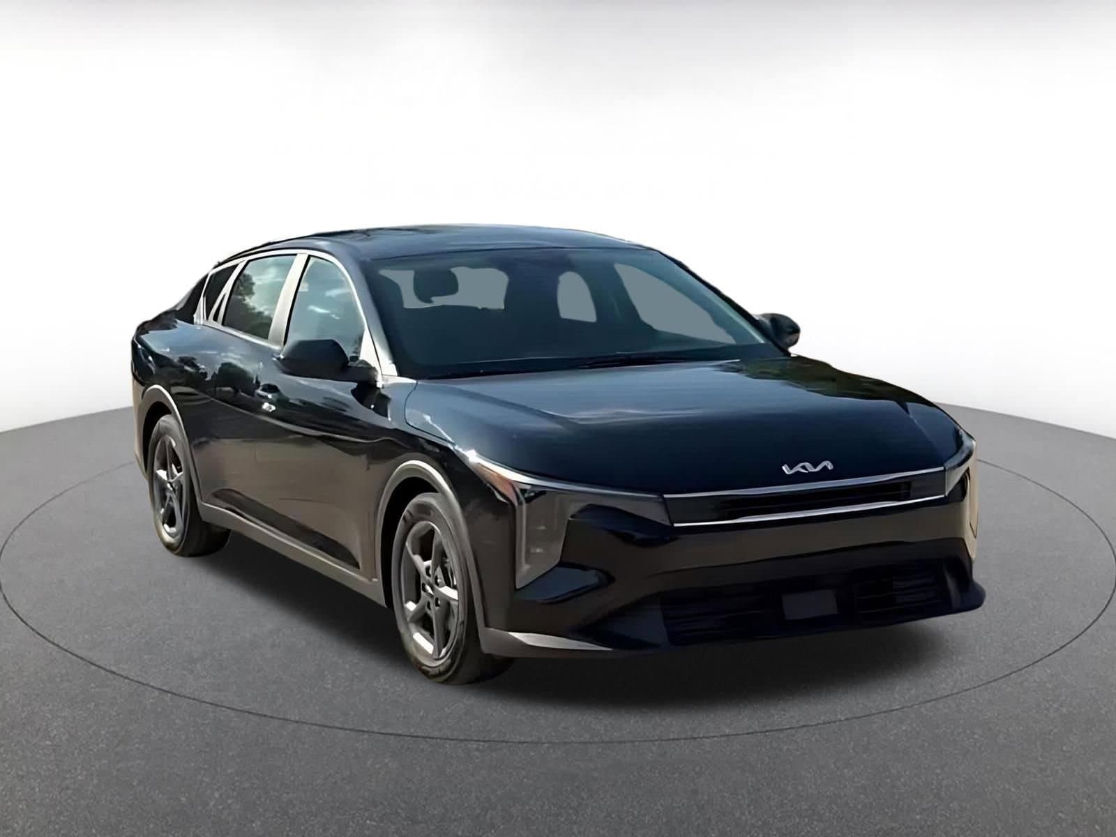 Thumbnail: 2025 Kia K4 - 3