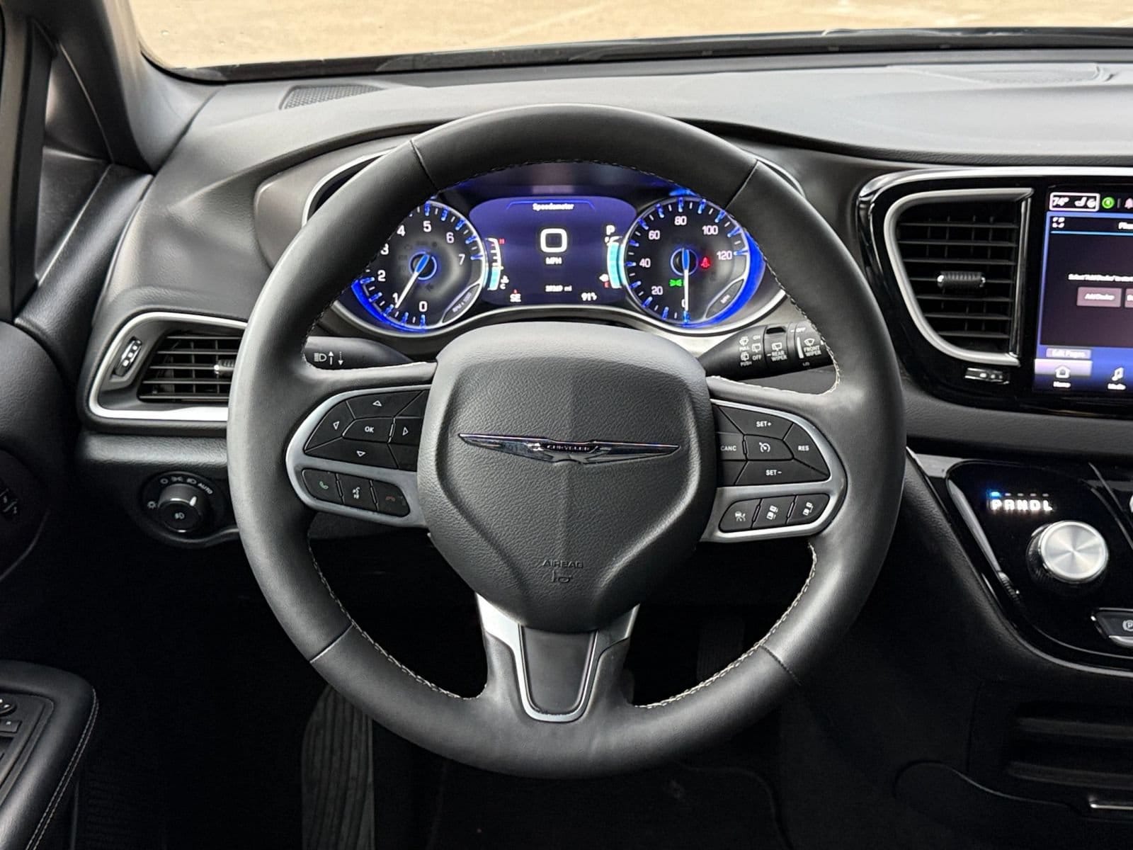 Thumbnail: 2025 Chrysler Pacifica - 28