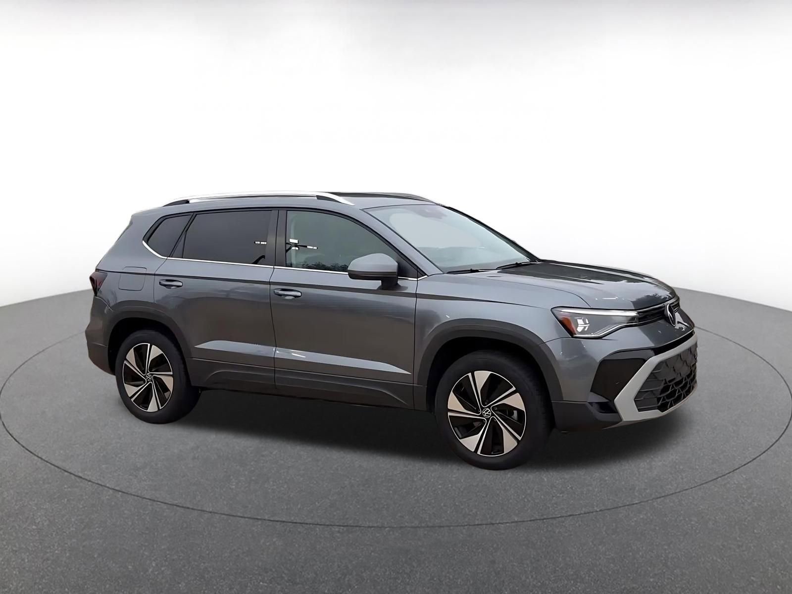 Thumbnail: 2025 Volkswagen Taos - 2
