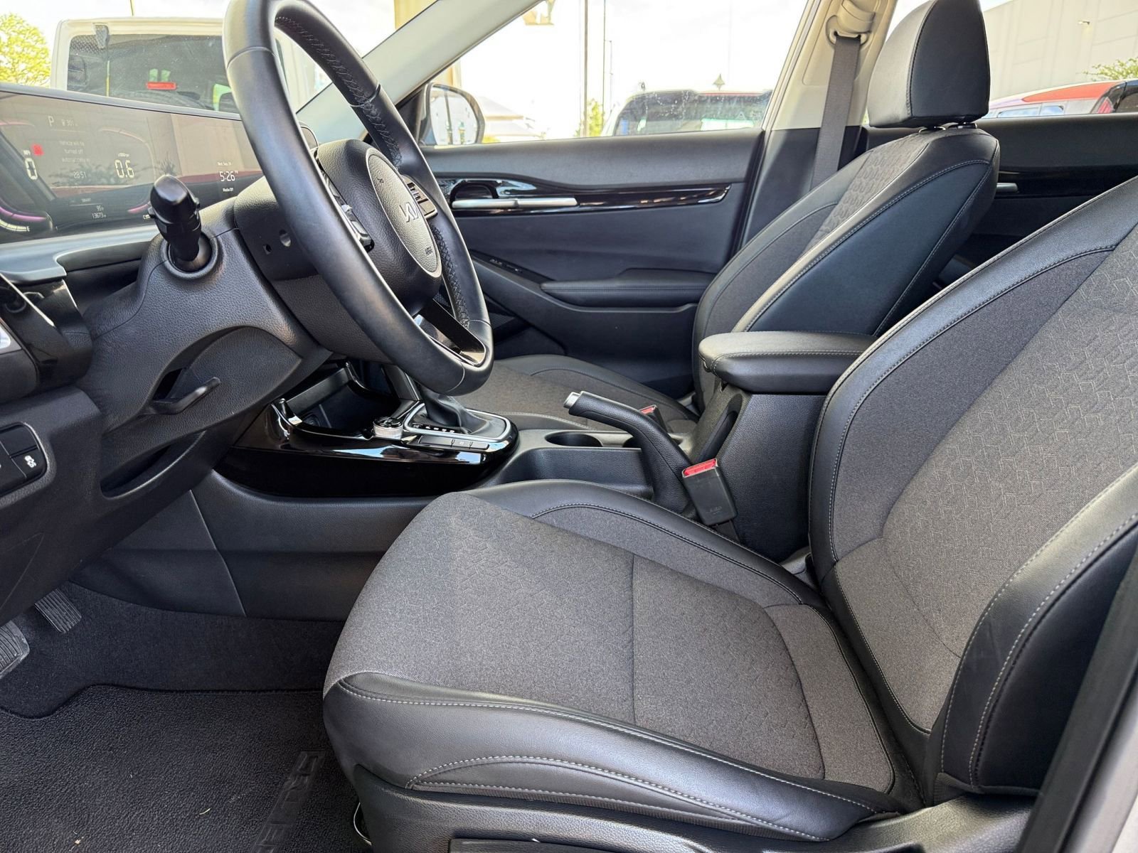 Thumbnail: 2025 Kia Seltos - 27