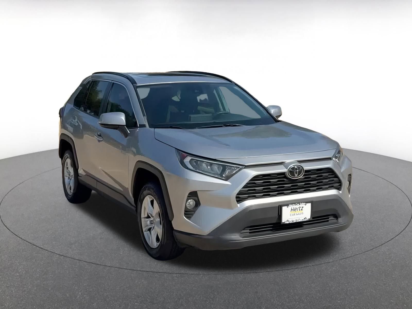 Thumbnail: 2021 Toyota RAV4 - 3