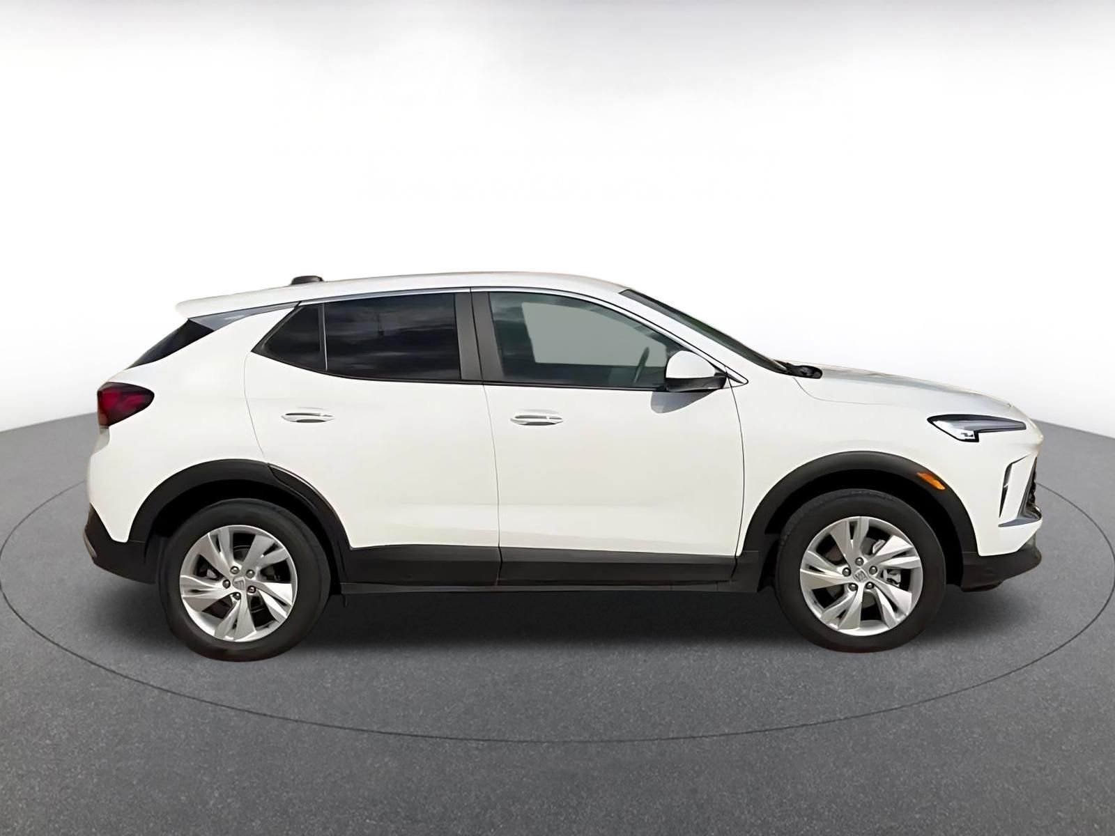 Thumbnail: 2025 Buick Encore GX - 16