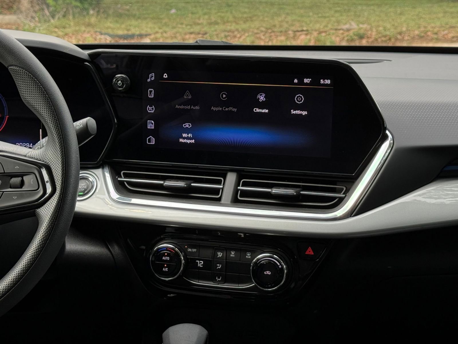 Thumbnail: 2025 Chevrolet Trax - 17