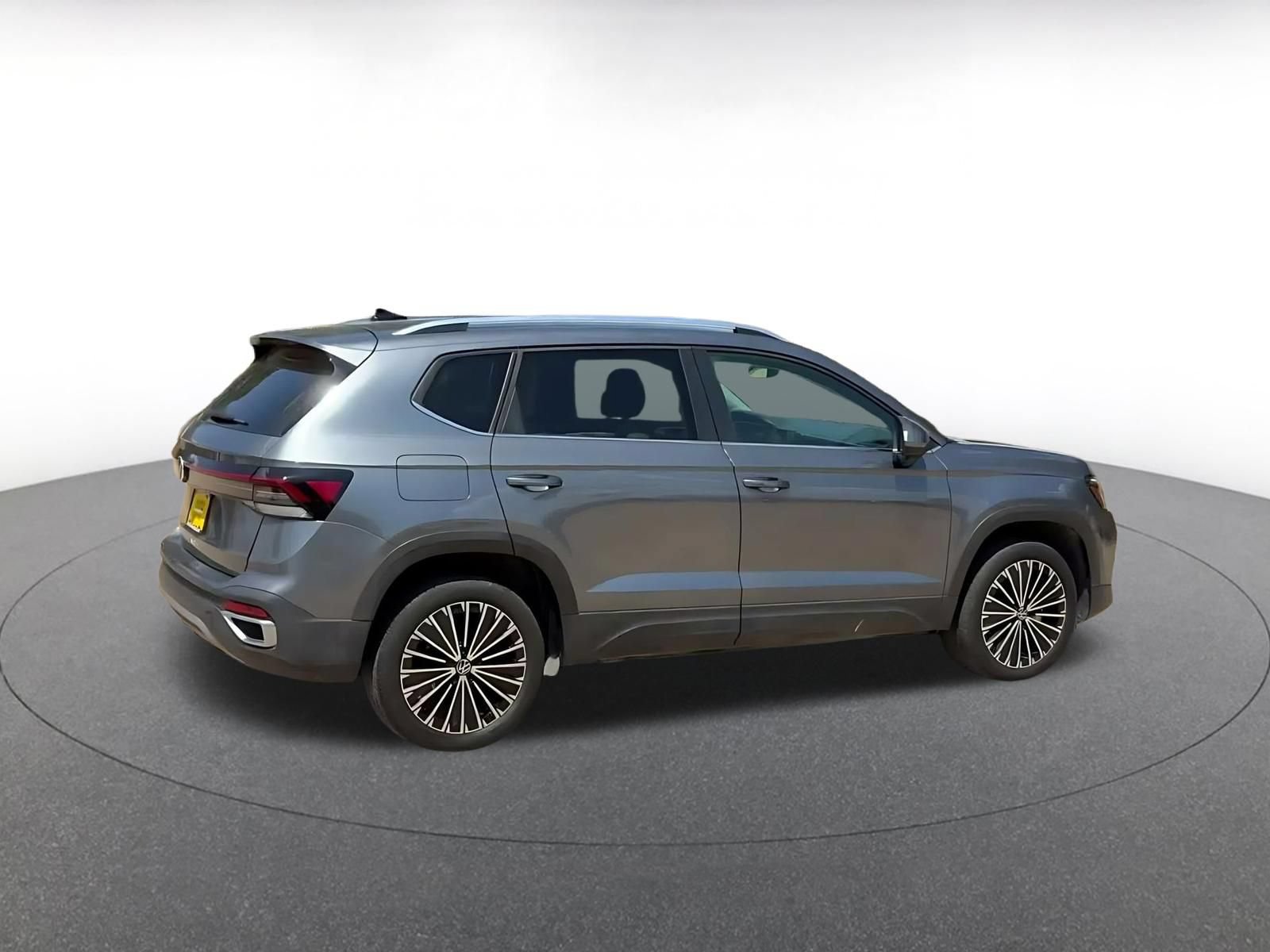 Thumbnail: 2026 Volkswagen Taos - 14