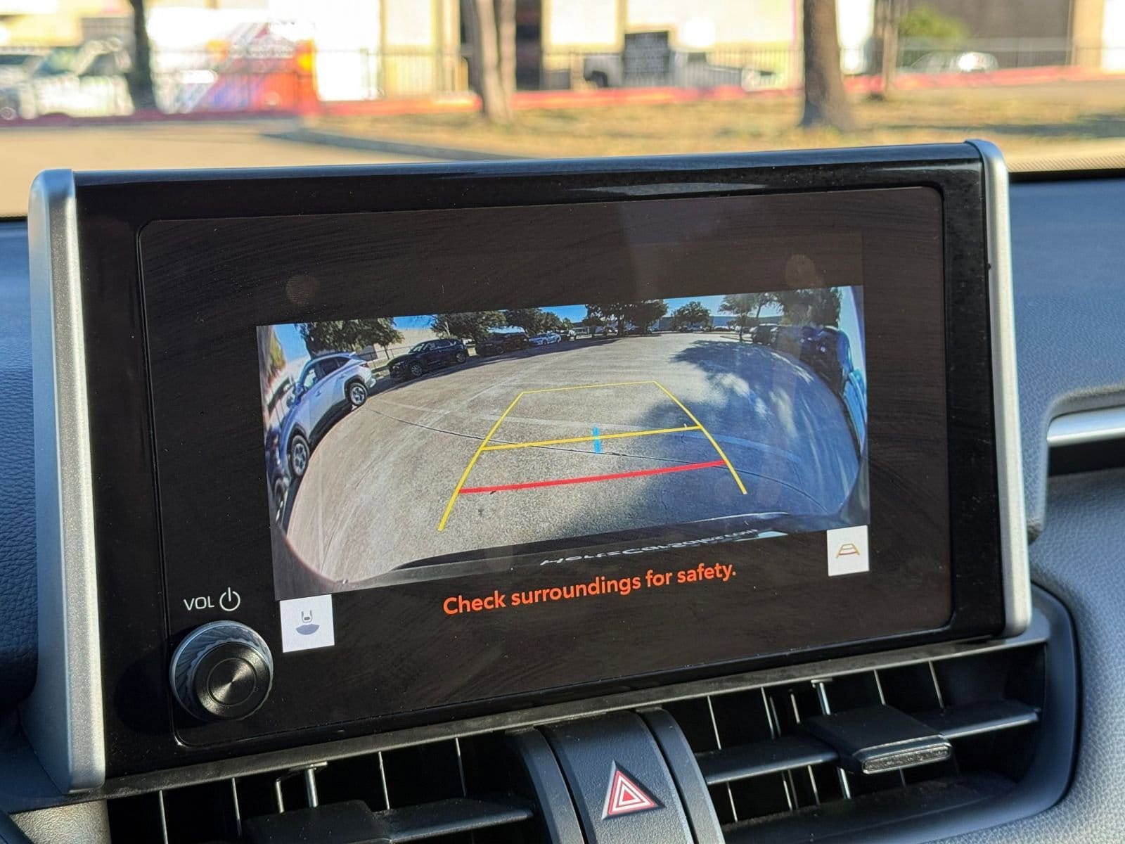 Thumbnail: 2025 Toyota RAV4 - 17