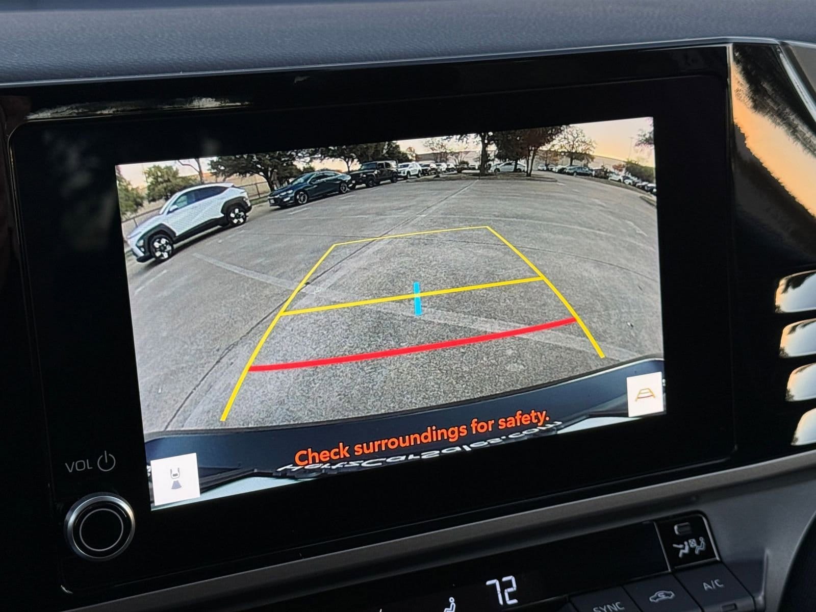 Thumbnail: 2025 Toyota Camry - 17