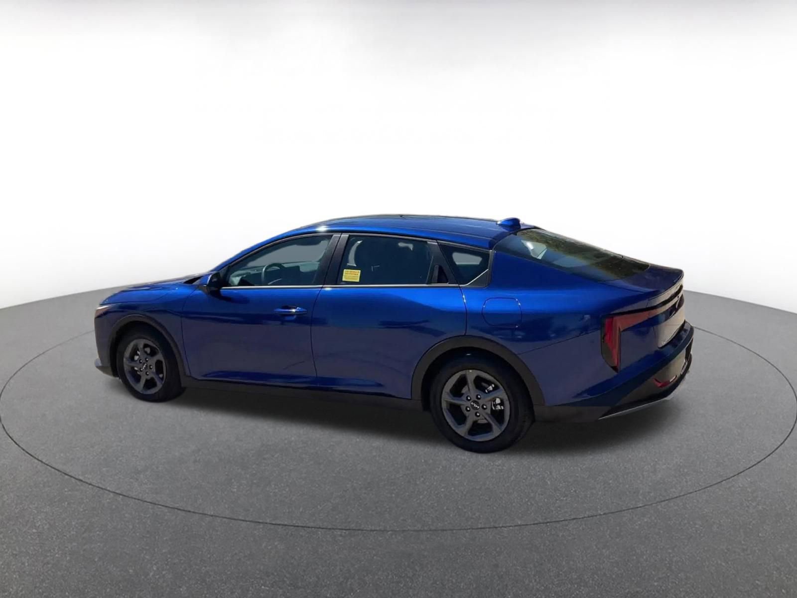 Thumbnail: 2025 Kia K4 - 10