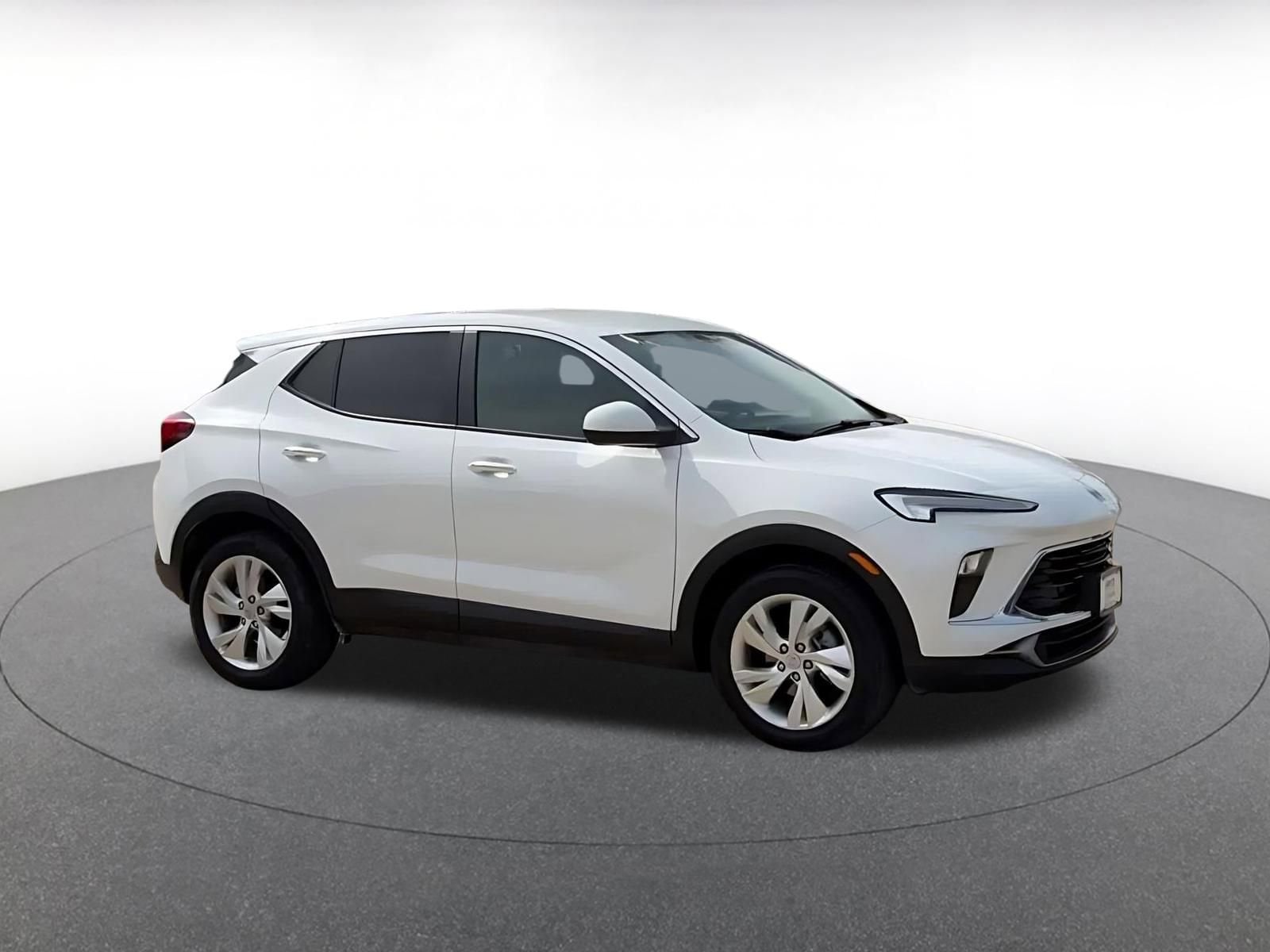 Thumbnail: 2025 Buick Encore GX - 2