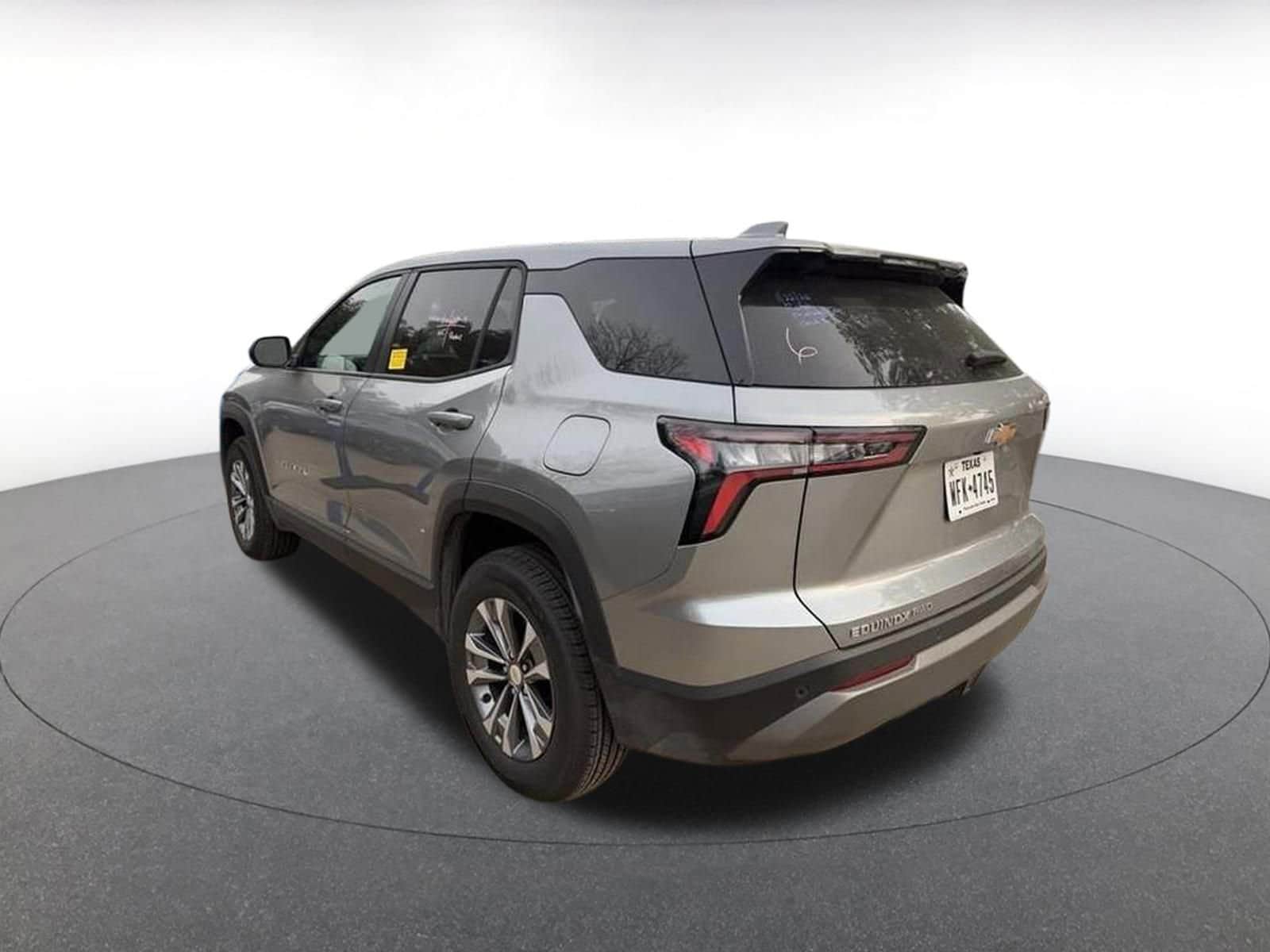 Thumbnail: 2025 Chevrolet Equinox - 3