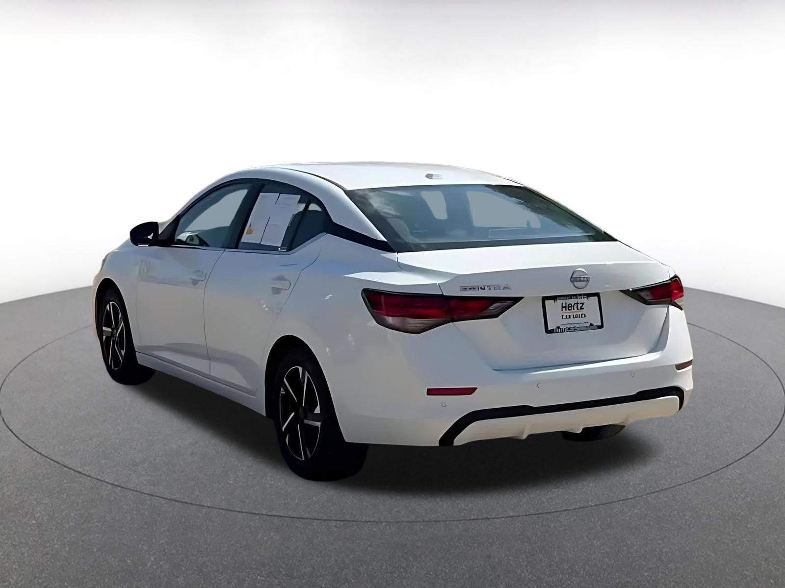 Thumbnail: 2025 Nissan Sentra - 11