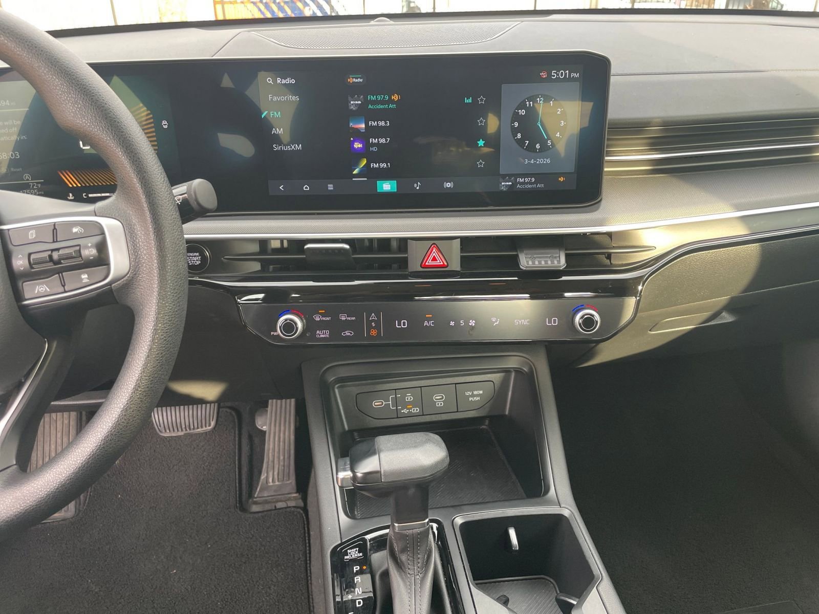 Thumbnail: 2025 Kia K5 - 17