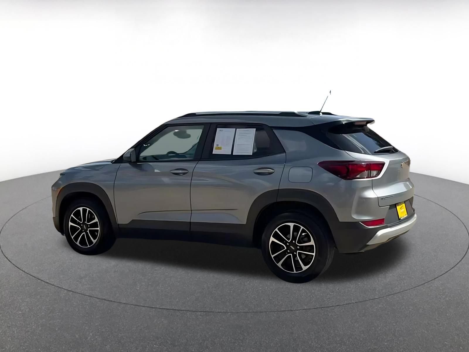 Thumbnail: 2025 Chevrolet TrailBlazer - 9