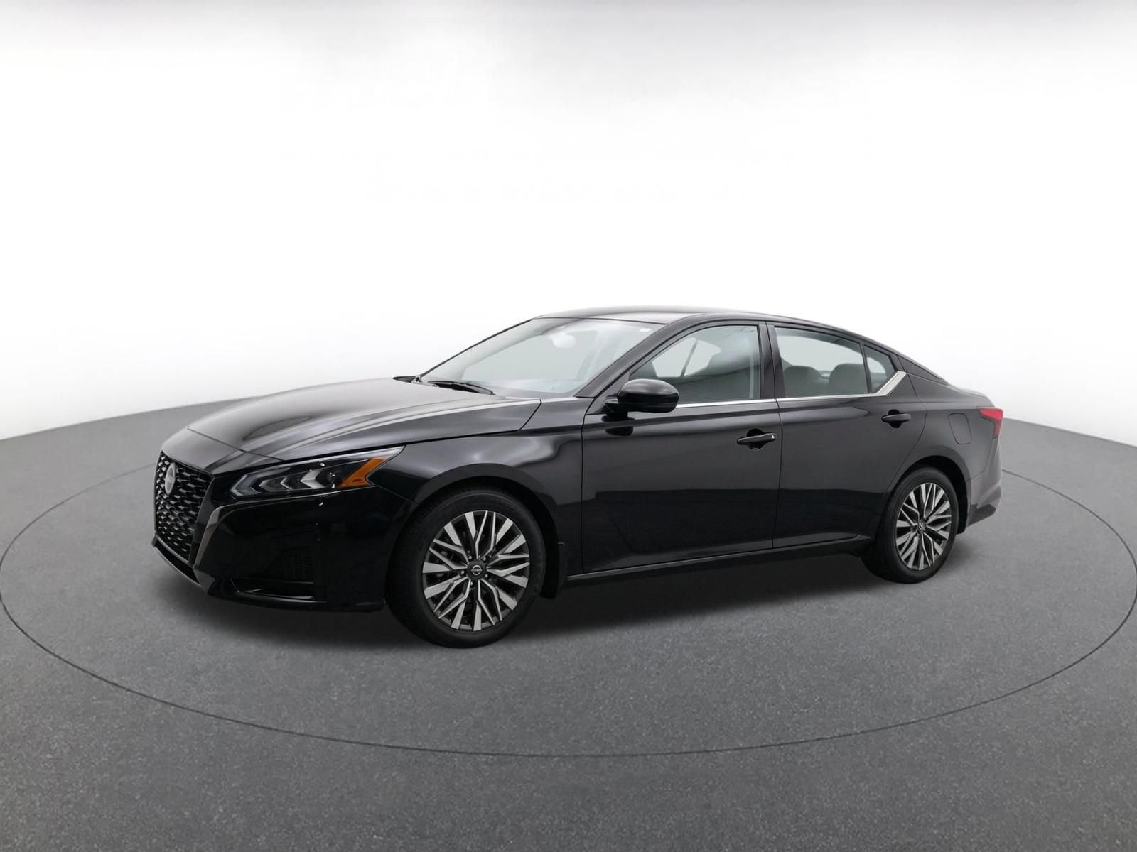 Thumbnail: 2026 Nissan Altima - 3