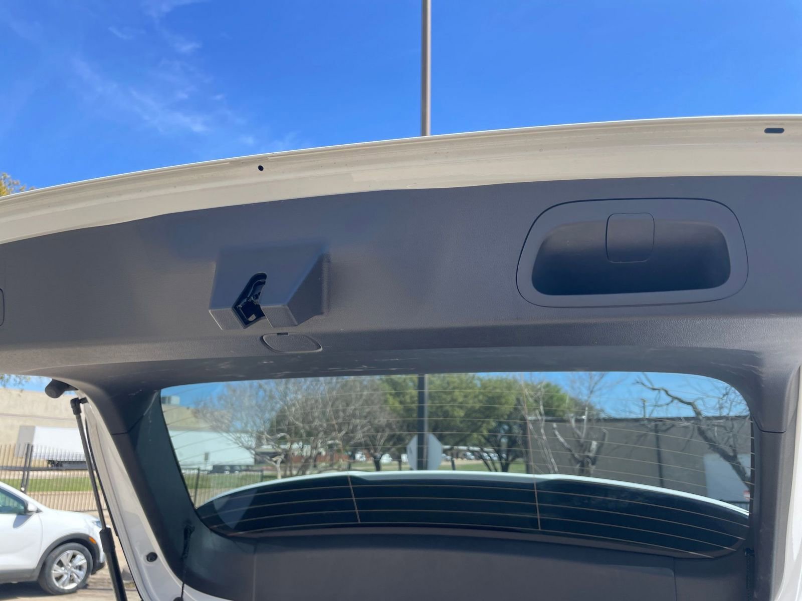 Thumbnail: 2025 Chevrolet Trax - 24