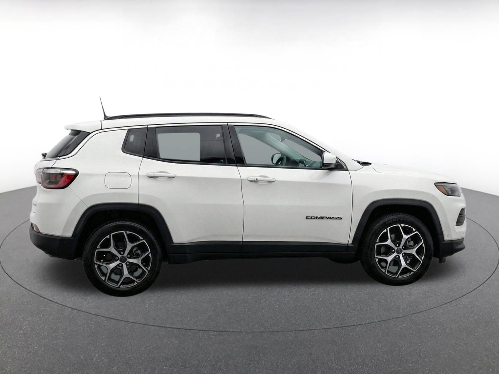 Thumbnail: 2025 Jeep Compass - 10